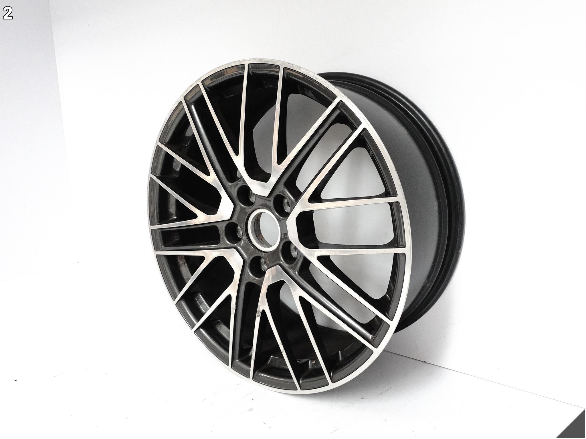 PORSCHE 911 992 TURBO 5 V FELGA ALUMINIOWA ALUFELGA 8,5Jx20 ET50 5×130 OC6 PORSCHE 911 992 TURBO 5 V FELGA ALUMINIOWA ALUFELGA 8,5Jx20 ET50 5x130 OC6 - obrazek 3