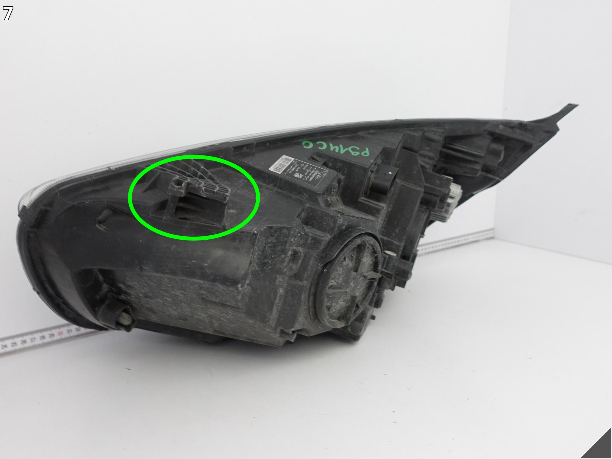 FORD TRANSIT TOURNEO CUSTOM LIFT 18-23 LAMPA ZWYKŁA HALOGEN + LED PRAWA EU FORD TRANSIT TOURNEO CUSTOM LIFT 18-23 LAMPA ZWYKŁA HALOGEN + LED PRAWA EU - obrazek 8