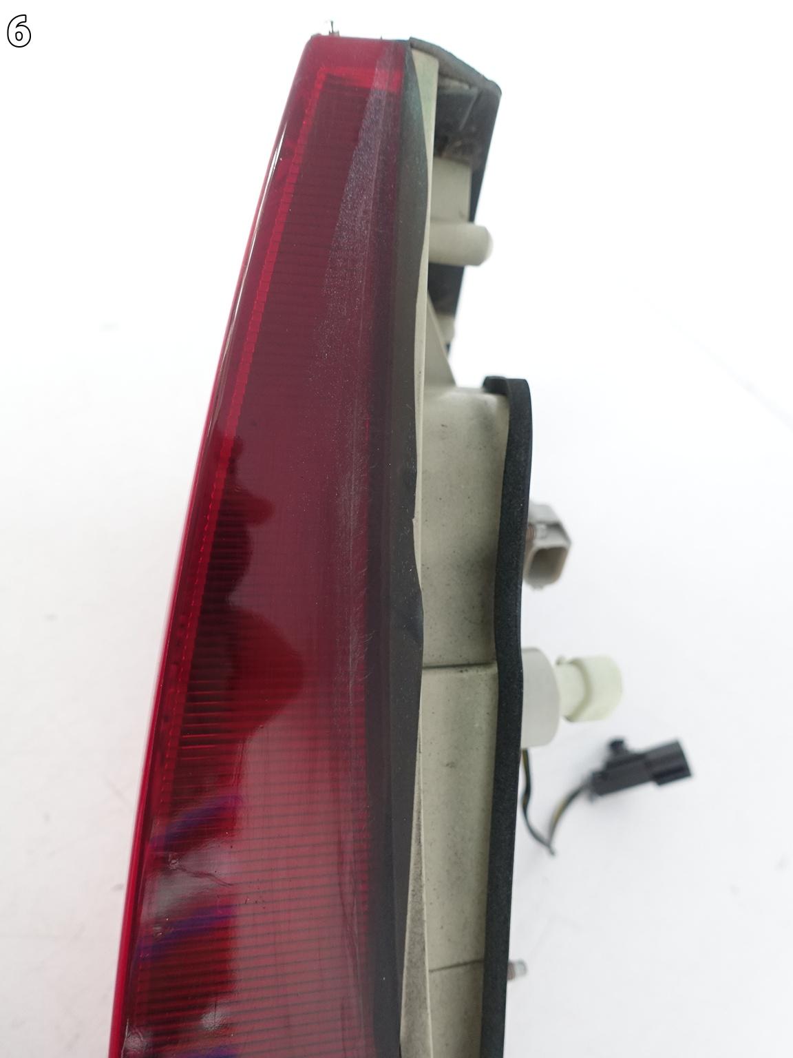 MASERATI GRANTURISMO M145 07-19 LAMPA W KLAPĘ BAGAŻNIKA PRAWA TYŁ 231568 MASERATI GRANTURISMO M145 07-19 LAMPA W KLAPĘ BAGAŻNIKA PRAWA TYŁ 231568 - obrazek 7