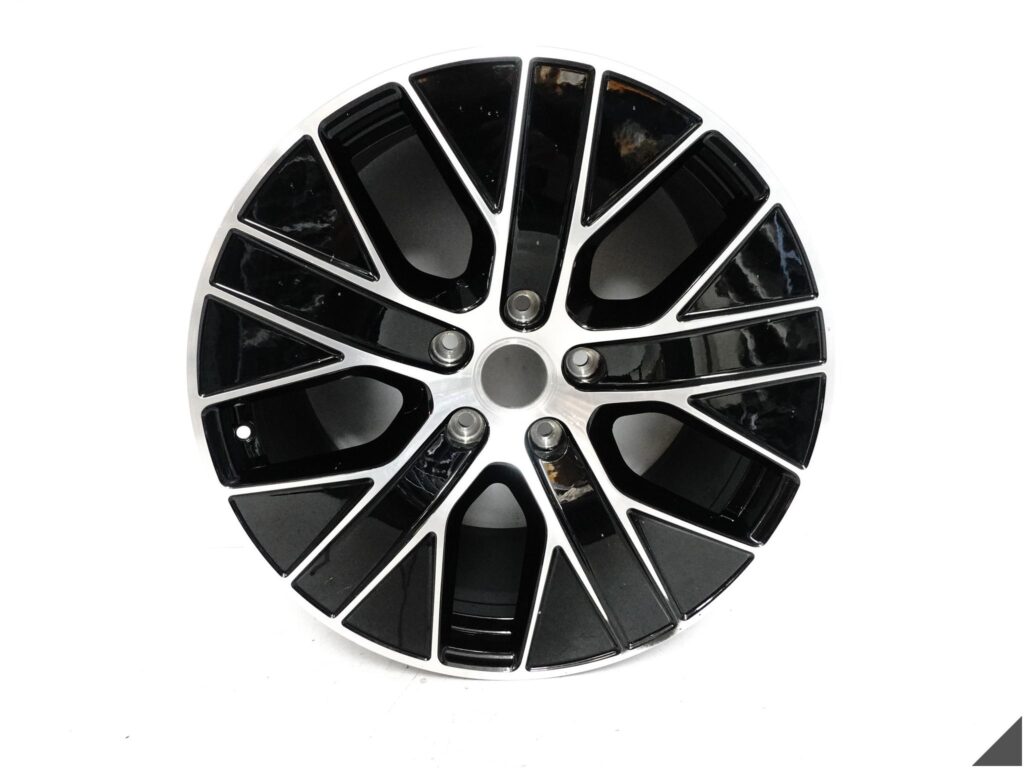 PORSCHE TAYCAN 9J1 TURBO AERO RAD FELGA ALUFELGA 11Jx20 ET60 5x130 QO1