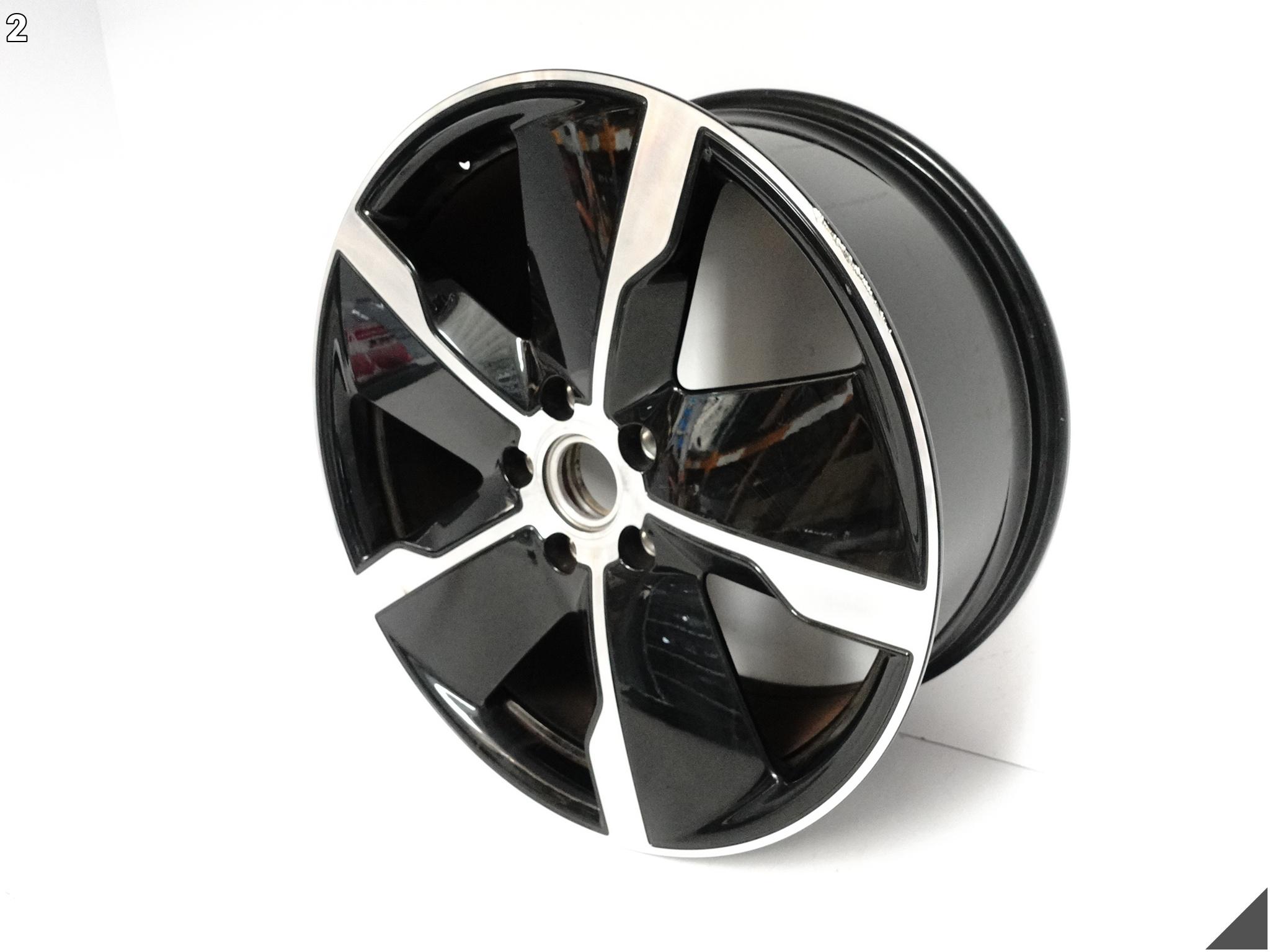 PORSCHE TAYCAN 9J1 EXCLUSIVE DESIGN FELGA LEWA PRZÓD 9,5Jx21 ET60 5×130 041 PORSCHE TAYCAN 9J1 EXCLUSIVE DESIGN FELGA LEWA PRZÓD 9,5Jx21 ET60 5x130 041 - obrazek 3