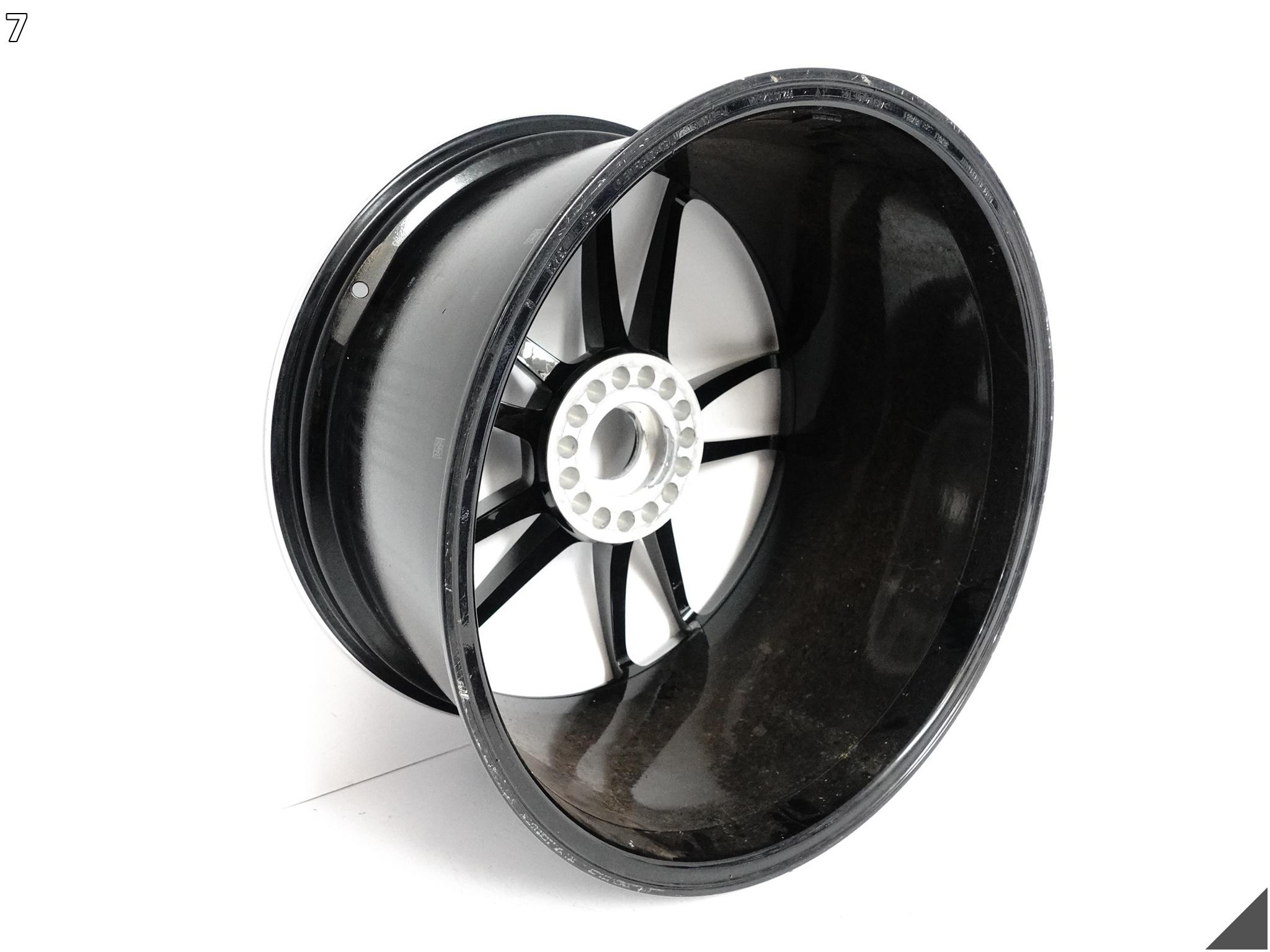 PORSCHE 911 992 TURBO SPORT IV 4 FELGA ALUFELGA 11,5Jx21H2-N ET67 QO1 PORSCHE 911 992 TURBO SPORT IV 4 FELGA ALUFELGA 11,5Jx21H2-N ET67 QO1 - obrazek 8