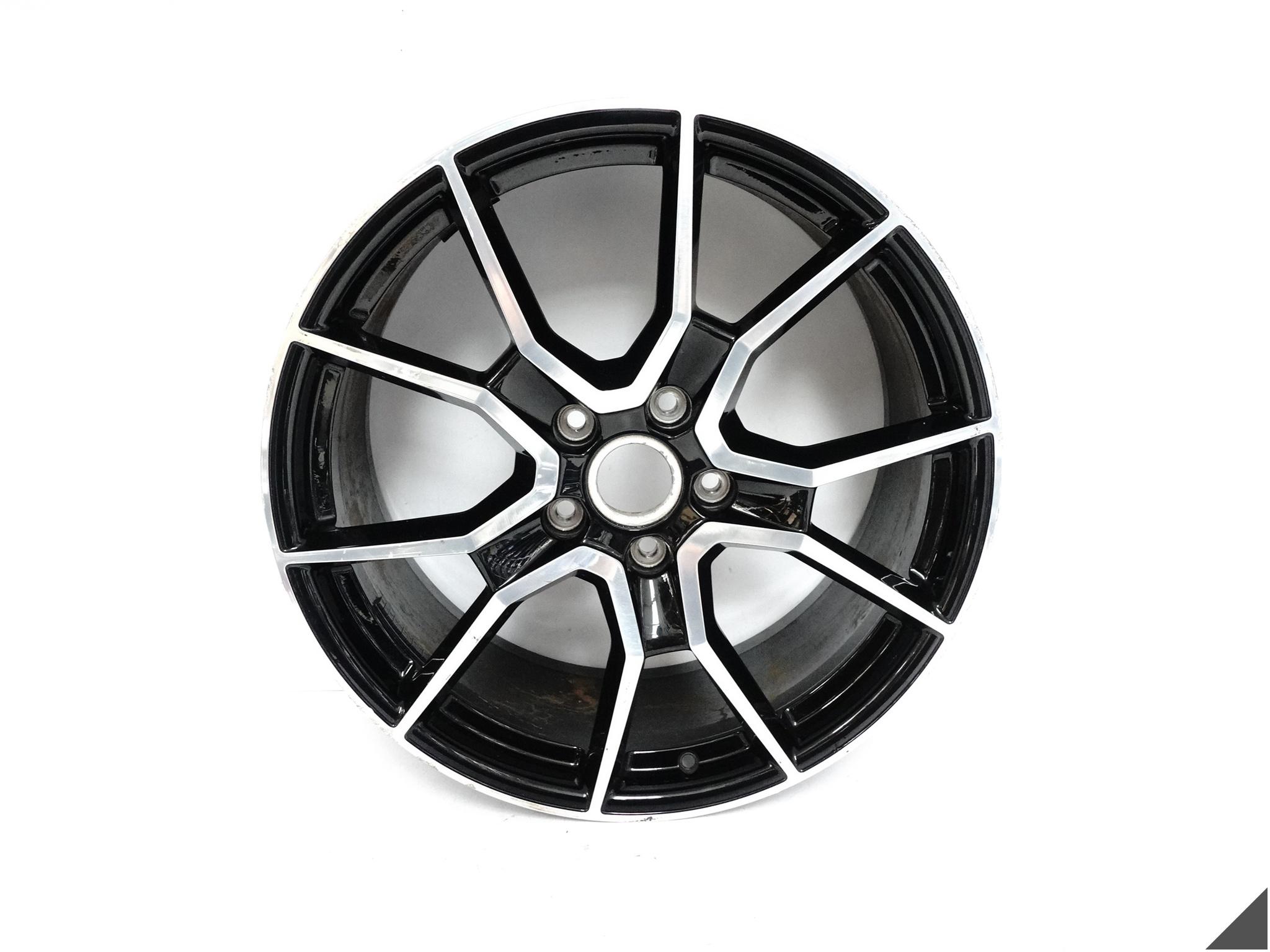 PORSCHE TAYCAN 9J1 GTS RS SPYDER DESIGN FELGA 9,5Jx21 ET60 5×130 QO1 PORSCHE TAYCAN 9J1 GTS RS SPYDER DESIGN FELGA 9,5Jx21 ET60 5x130 QO1