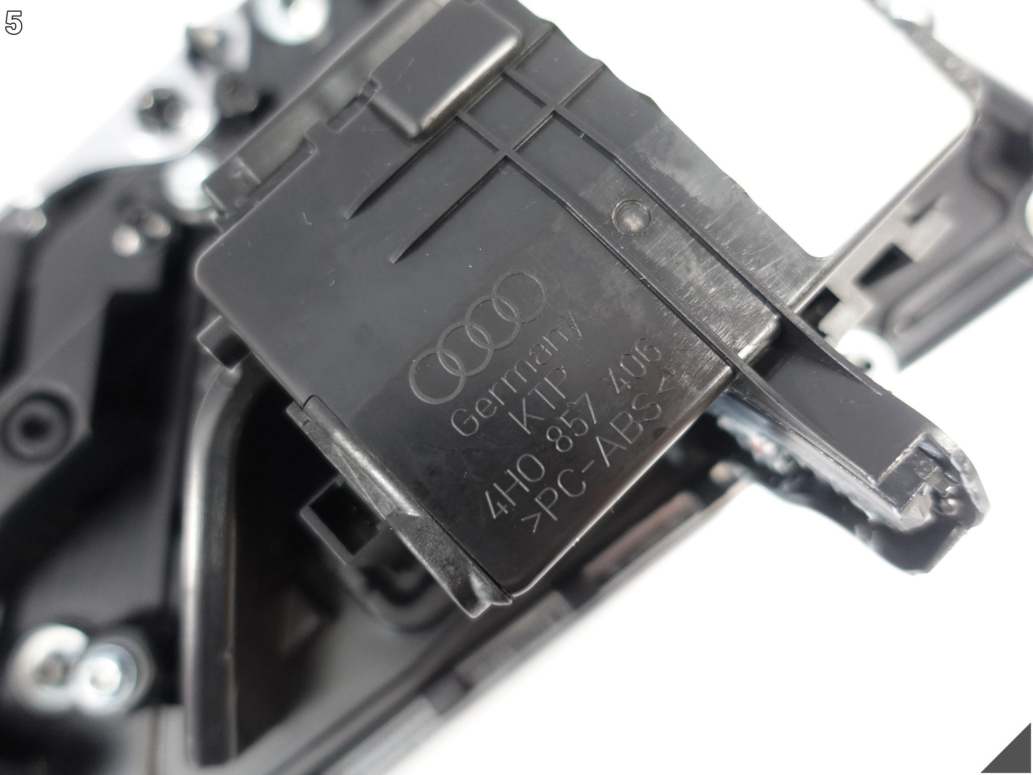 AUDI S8 A8 4H0 D4 13-17 LIFT LISTWA DEKOR DRZWI PRAWA TYŁ KLAMKA GN6 AUDI S8 A8 4H0 D4 13-17 LIFT LISTWA DEKOR DRZWI PRAWA TYŁ KLAMKA GN6 - obrazek 6