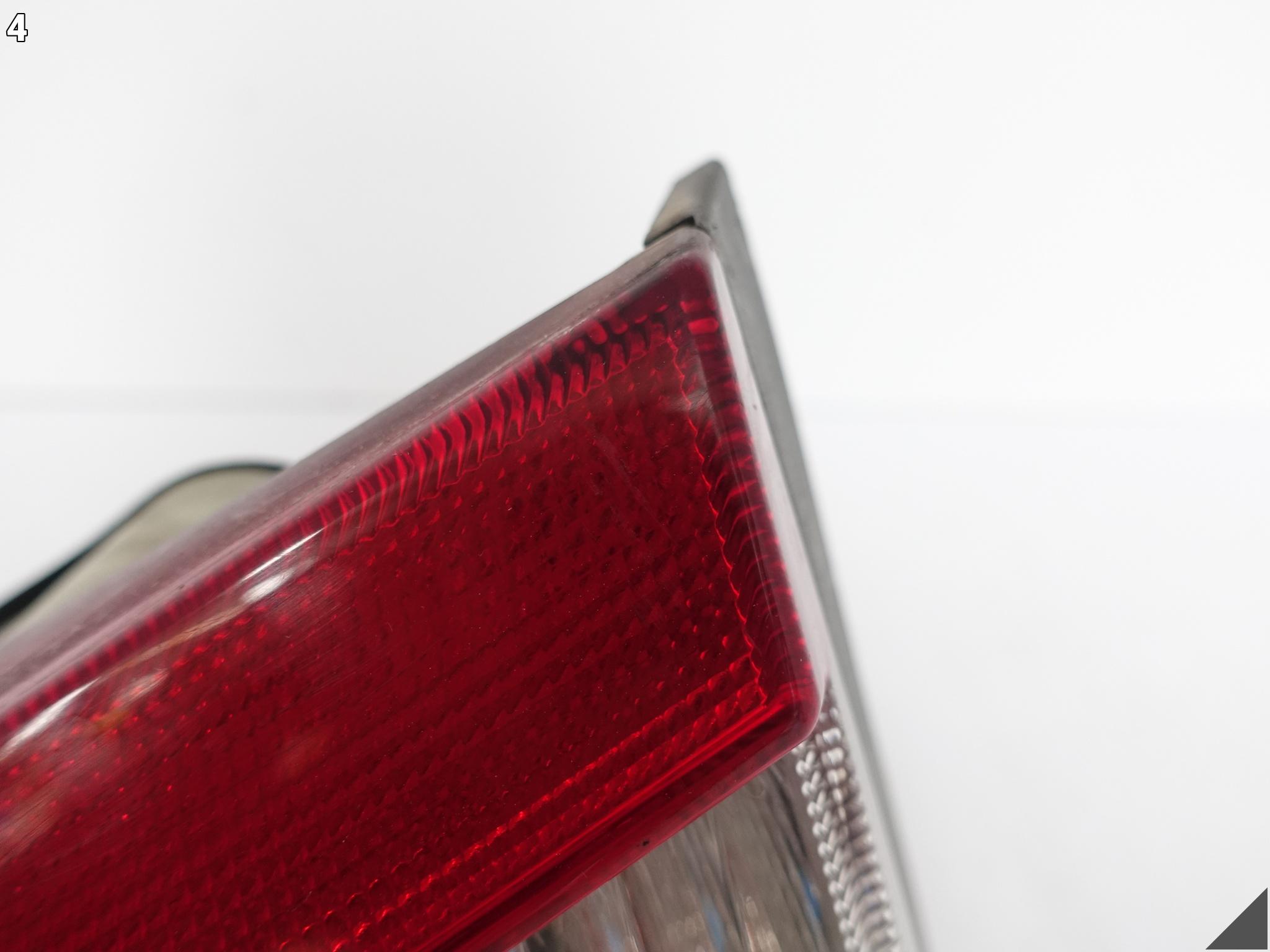 MASERATI GRANTURISMO M145 07-19 LAMPA W KLAPĘ BAGAŻNIKA PRAWA TYŁ 231568 MASERATI GRANTURISMO M145 07-19 LAMPA W KLAPĘ BAGAŻNIKA PRAWA TYŁ 231568 - obrazek 5