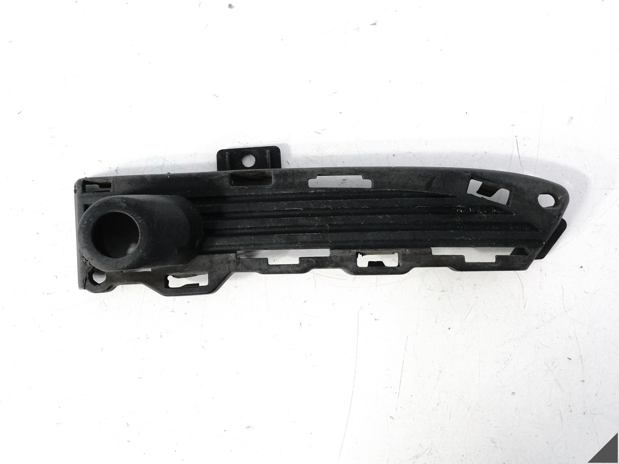 MINI F55 F56 F57 13-19 KRATKA ATRAPA LISTWA W ZDERZAK POD PDC PRAWA PRÓD MINI F55 F56 F57 13-19 KRATKA ATRAPA LISTWA W ZDERZAK POD PDC PRAWA PRÓD