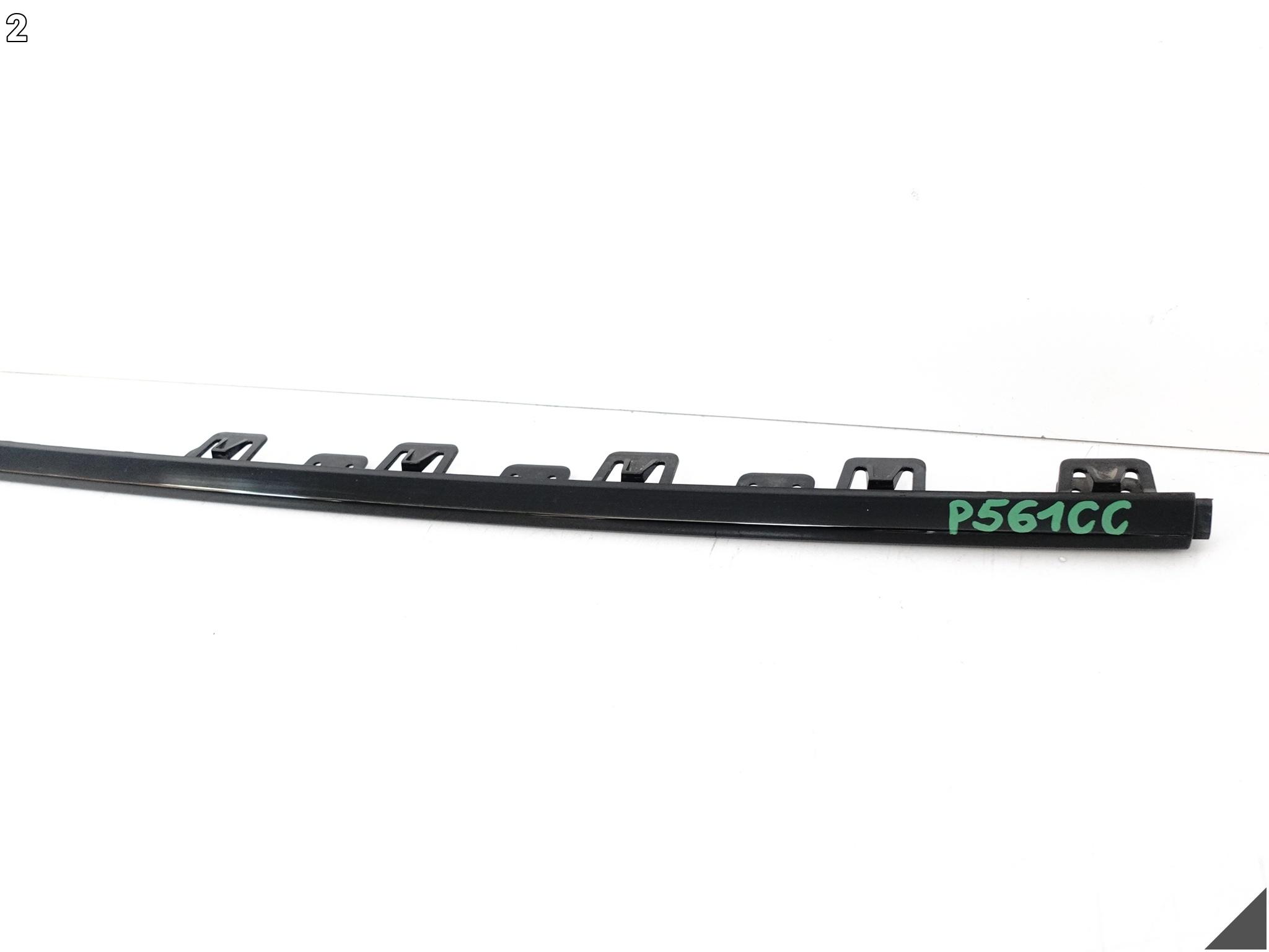 AUDI RS4 B9 8W0 8W9 16-24 LISTWA ŚRODKOWA ATRAPA W ZDERZAK DYFUZOR TYŁ AUDI RS4 B9 8W0 8W9 16-24 LISTWA ŚRODKOWA ATRAPA W ZDERZAK DYFUZOR TYŁ - obrazek 3