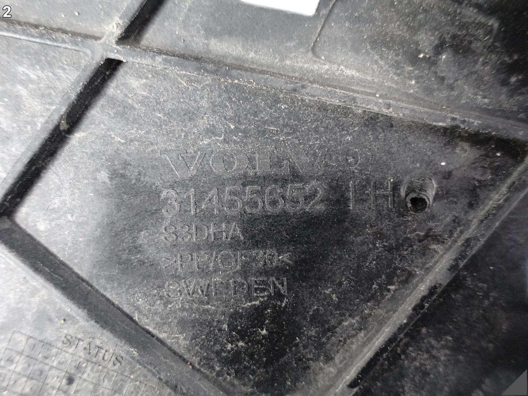 VOLVO S60 III V60 II 18- ŚLIZG UCHWYT MOCOWANIE W ZDERZAK LEWY PRZÓD VOLVO S60 III V60 II 18- ŚLIZG UCHWYT MOCOWANIE W ZDERZAK LEWY PRZÓD - obrazek 3