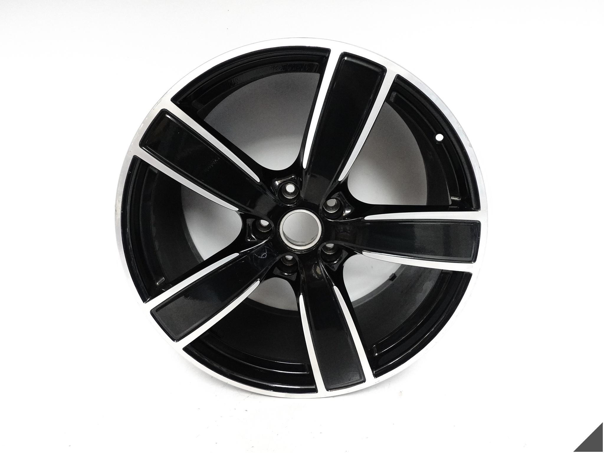 PORSCHE CAYENNE 9Y0 E3 SPORT CLASSIC FELGA ALUFELGA 11,5Jx22 ET61 5×130 041 PORSCHE CAYENNE 9Y0 E3 SPORT CLASSIC FELGA ALUFELGA 11,5Jx22 ET61 5x130 041