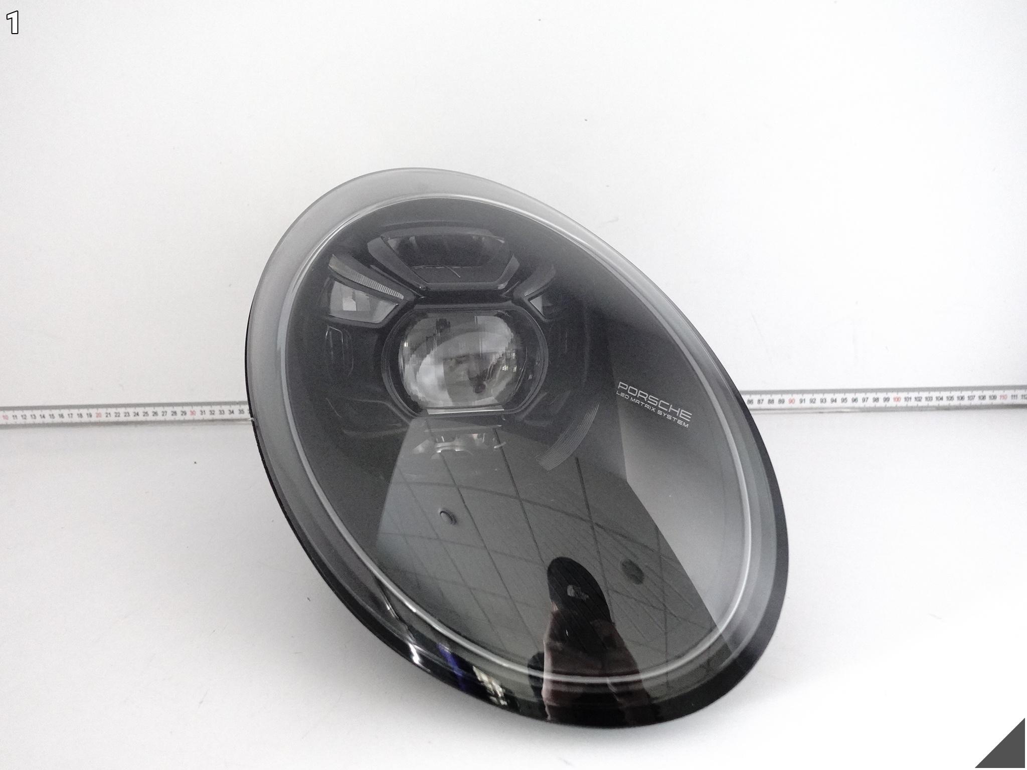 PORSCHE 911 992 GT3 9P5 21- LAMPA FULL LED MATRIX X-SIGHT PRAWA PRZÓD PORSCHE 911 992 GT3 9P5 21- LAMPA FULL LED MATRIX X-SIGHT PRAWA PRZÓD - obrazek 2