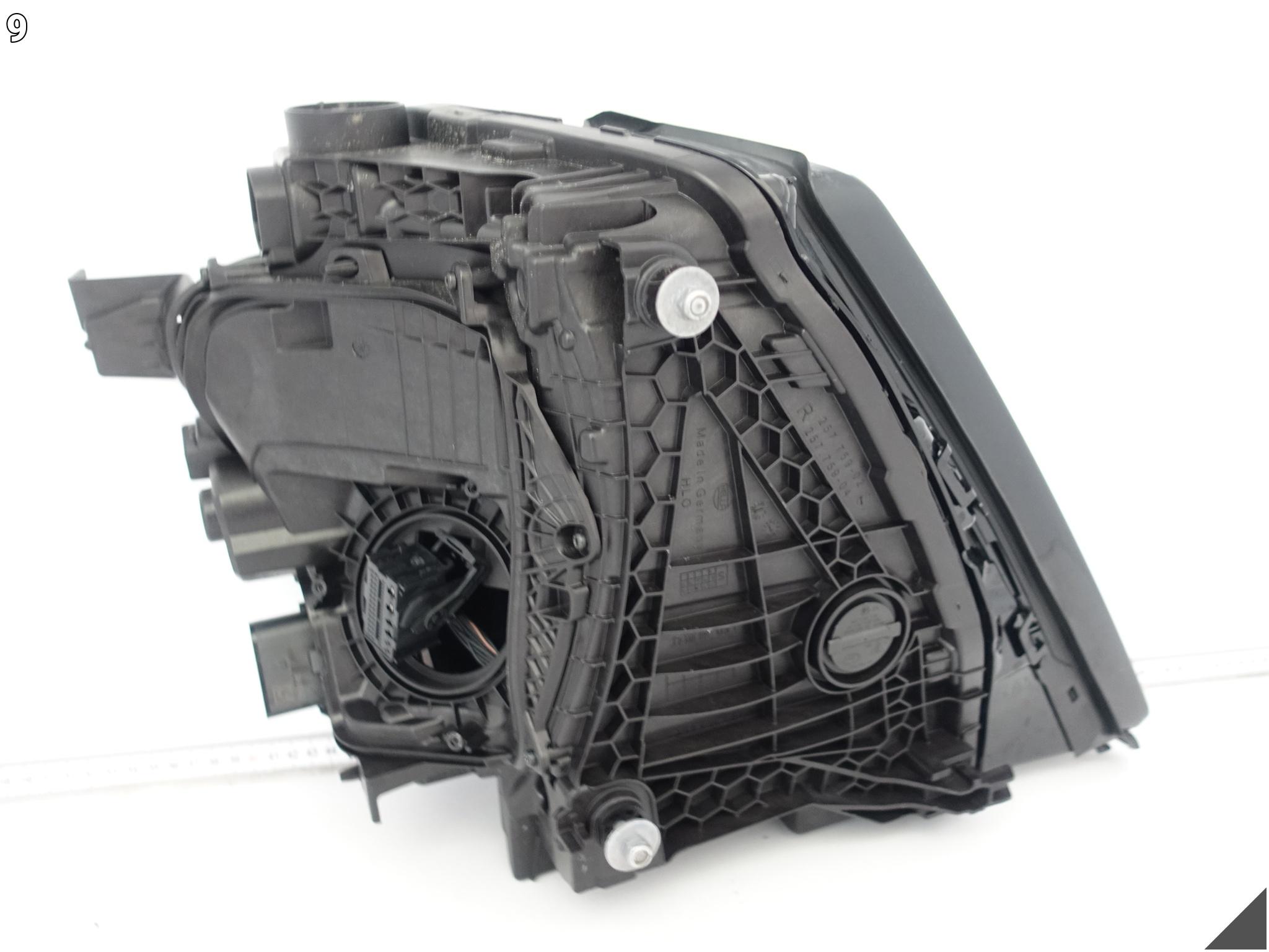 PORSCHE TAYCAN 9J1 LIFT 24- LAMPA HEADLIGHT FULL LED PRAWA PRZÓD EUROPA PORSCHE TAYCAN 9J1 LIFT 24- LAMPA HEADLIGHT FULL LED PRAWA PRZÓD EUROPA - obrazek 10