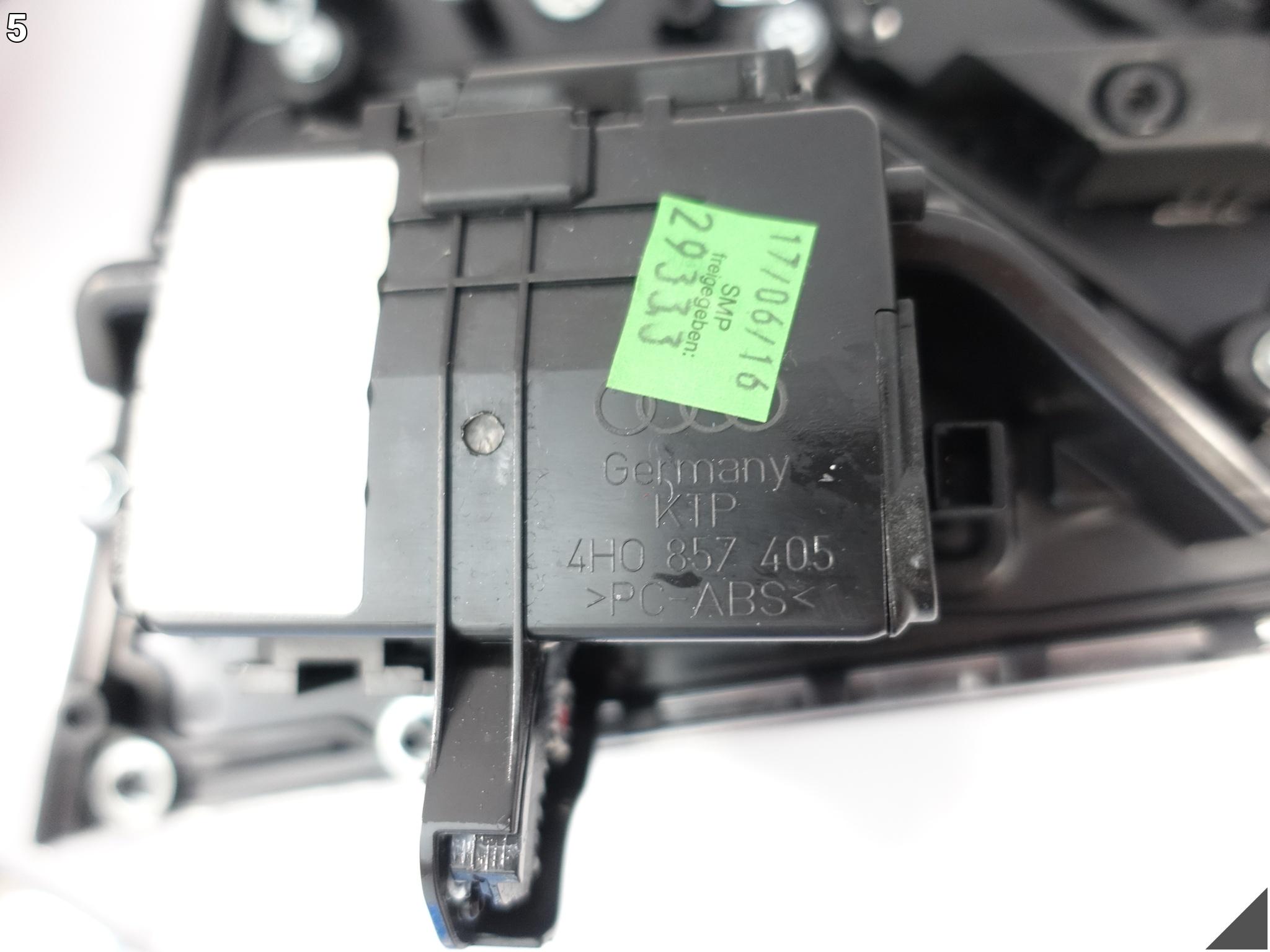AUDI S8 A8 4H0 D4 13-17 LIFT LISTWA DEKOR DRZWI LEWA TYŁ KLAMKA GN6 AUDI S8 A8 4H0 D4 13-17 LIFT LISTWA DEKOR DRZWI LEWA TYŁ KLAMKA GN6 - obrazek 6