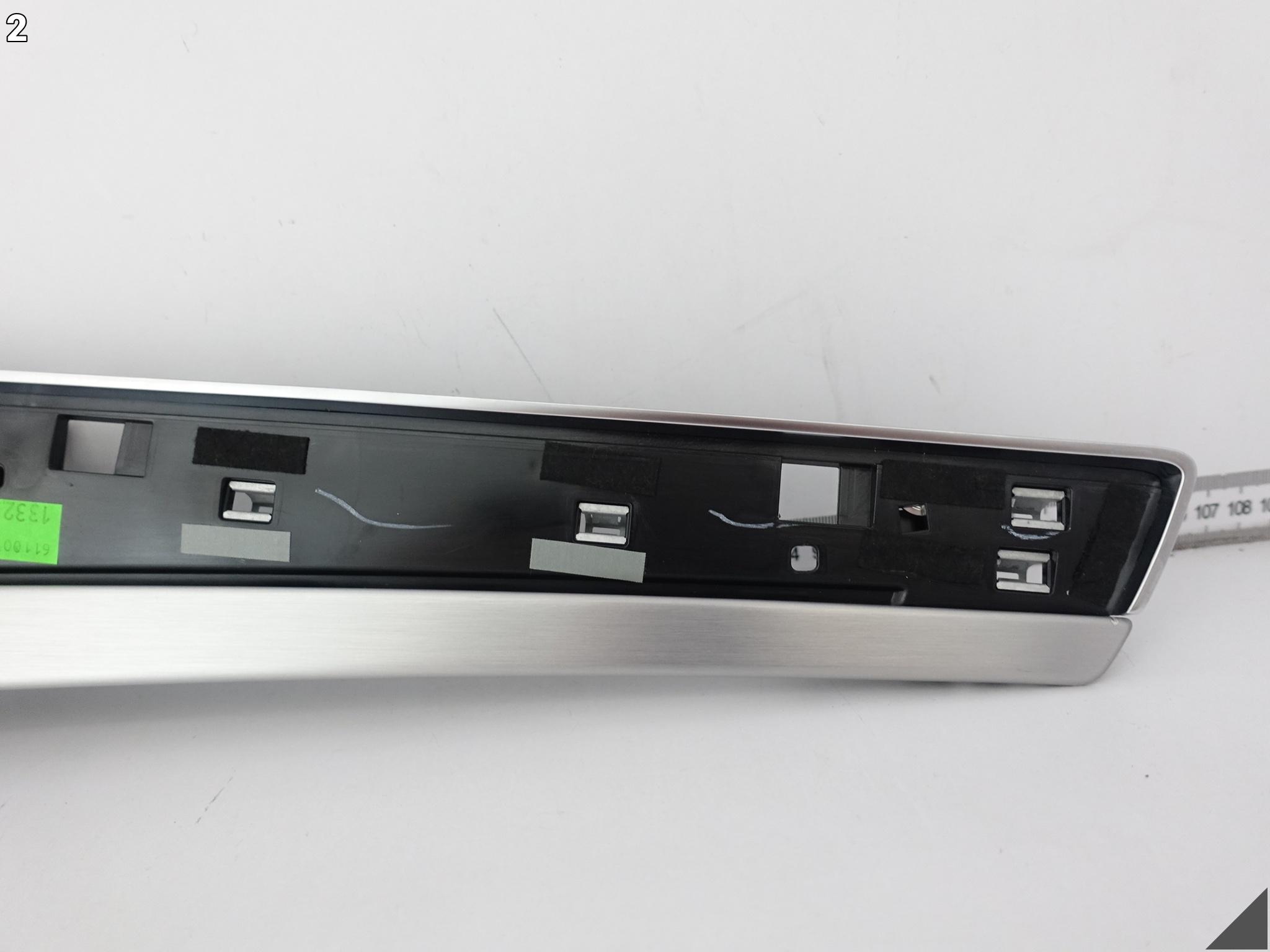 AUDI S8 A8 4H0 D4 13-17 LIFT LISTWA DEKOR DRZWI PRAWA TYŁ KLAMKA GN6 AUDI S8 A8 4H0 D4 13-17 LIFT LISTWA DEKOR DRZWI PRAWA TYŁ KLAMKA GN6 - obrazek 3