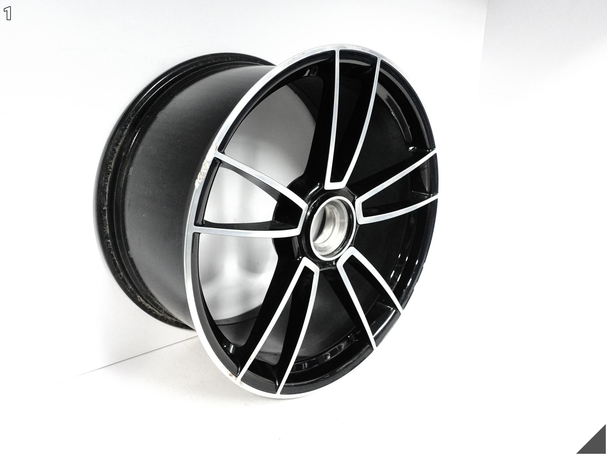 PORSCHE 911 992 TURBO S SPORT IV 4 FELGA ALUFELGA 11Jx21H2-N ET66 QO1 PORSCHE 911 992 TURBO S SPORT IV 4 FELGA ALUFELGA 11Jx21H2-N ET66 QO1 - obrazek 2
