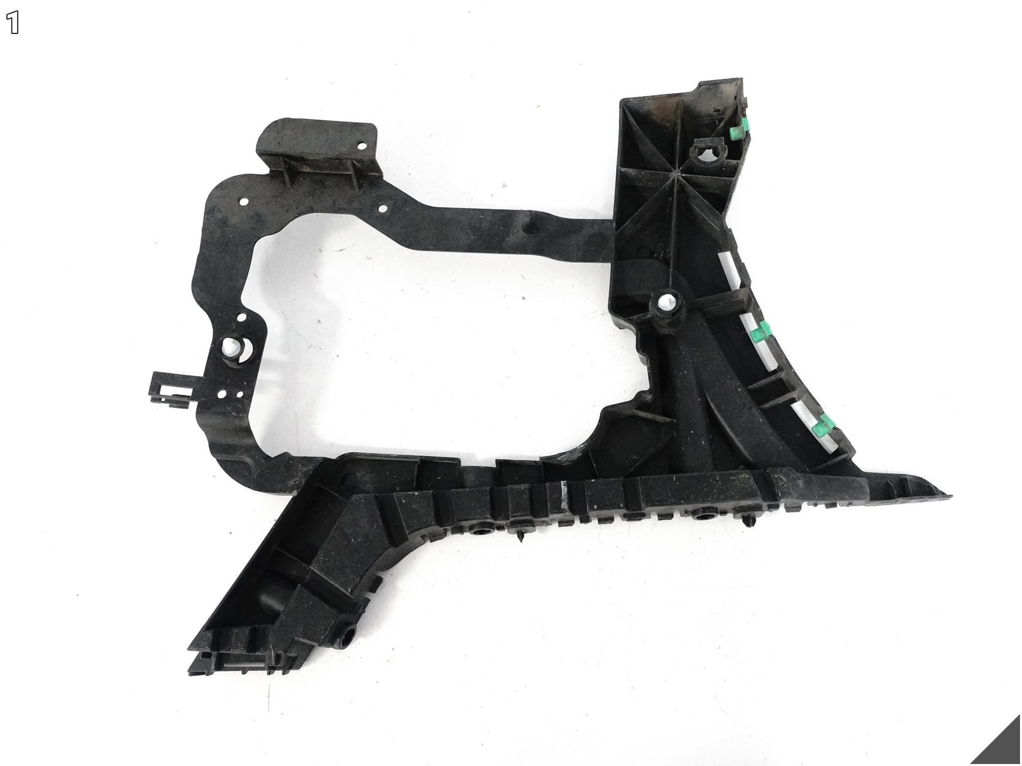 VOLVO S90 V90 16-25 ŚLIZG UCHWYT MOCOWANIE W ZDERZAK PRAWY TYŁ 31425066 VOLVO S90 V90 16-25 ŚLIZG UCHWYT MOCOWANIE W ZDERZAK PRAWY TYŁ 31425066 - obrazek 2
