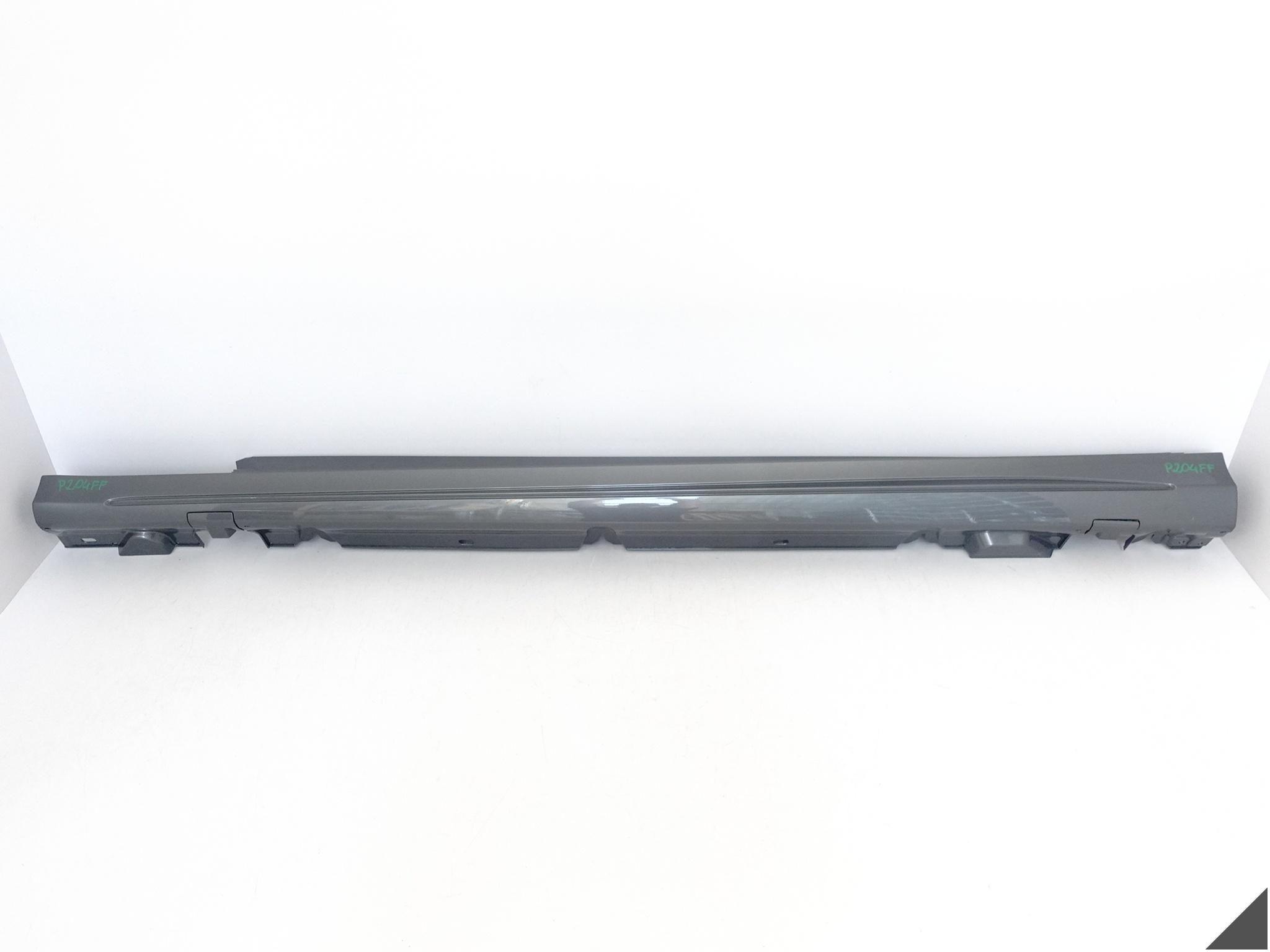 MERCEDES C-KLASA W205 S205 AMG LIFT 14-21 LISTWA PROGOWA PRÓG NAKŁADKA LEWY MERCEDES C-KLASA W205 S205 AMG LIFT 14-21 LISTWA PROGOWA PRÓG NAKŁADKA LEWY