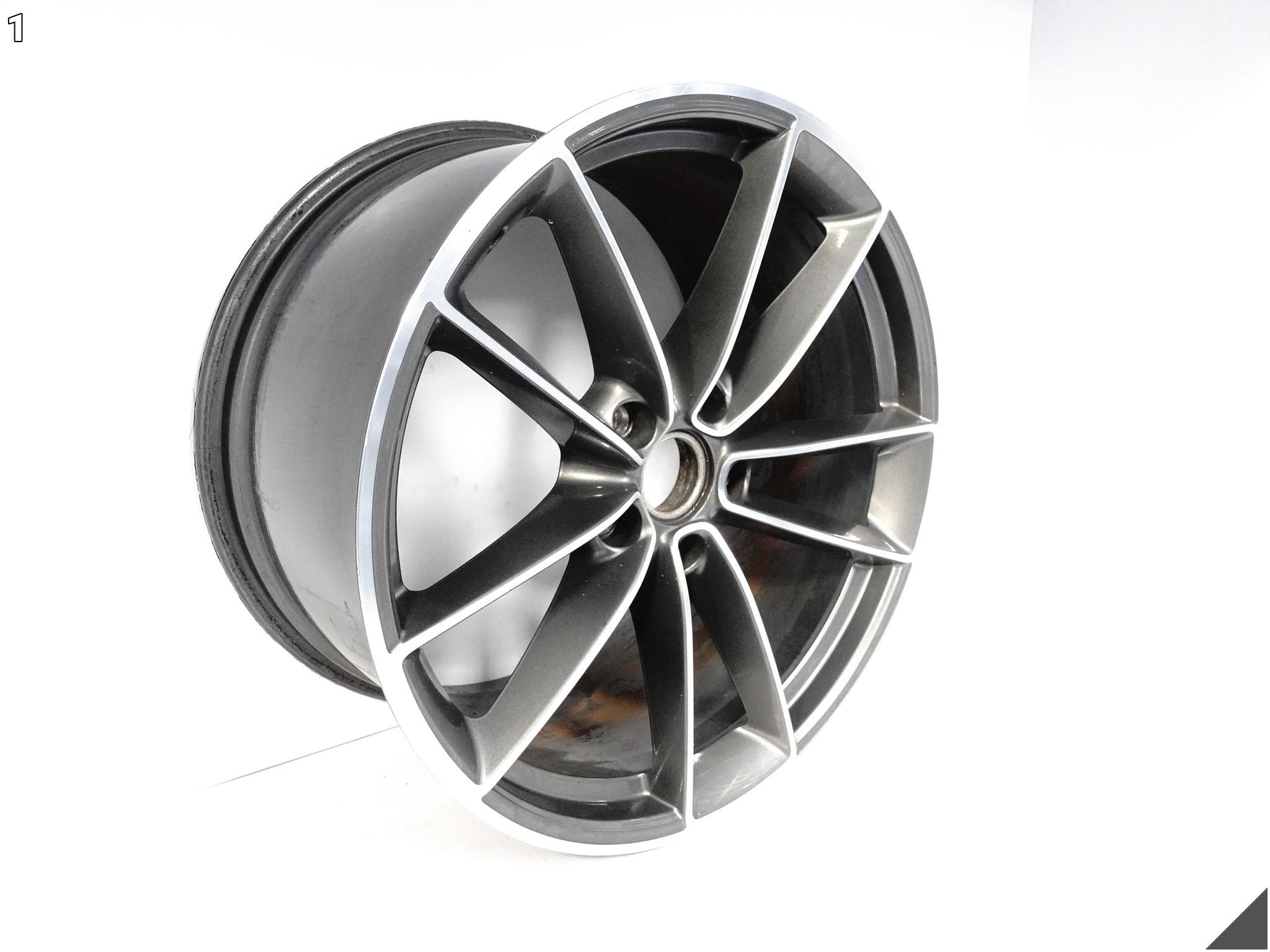 PORSCHE 911 992 CARRERA CLASSIC 3 FELGA ALUFELGA 11,5Jx21H2 ET67 5×130 OC6 PORSCHE 911 992 CARRERA CLASSIC 3 FELGA ALUFELGA 11,5Jx21H2 ET67 5x130 OC6 - obrazek 2
