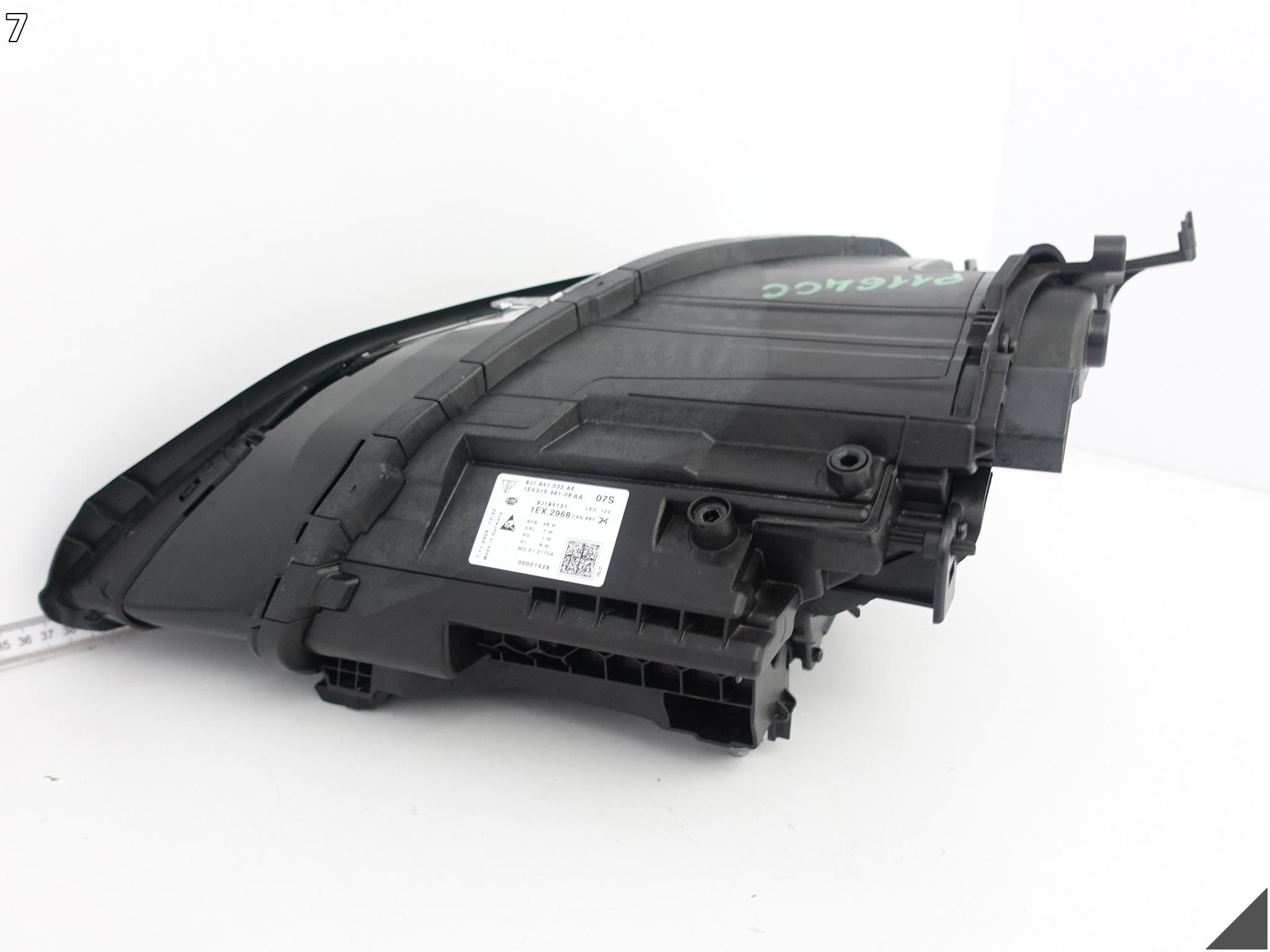 PORSCHE TAYCAN 9J1 LIFT 24- LAMPA HEADLIGHT FULL LED PRAWA PRZÓD EUROPA PORSCHE TAYCAN 9J1 LIFT 24- LAMPA HEADLIGHT FULL LED PRAWA PRZÓD EUROPA - obrazek 8