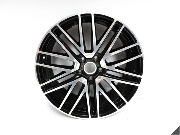 PORSCHE CAYENNE 9Y0 E3 TURBO DESIGN FELGA ALUFELGA 10Jx22 ET48 5×130 QO1 PORSCHE CAYENNE 9Y0 E3 TURBO DESIGN FELGA ALUFELGA 10Jx22 ET48 5x130 QO1
