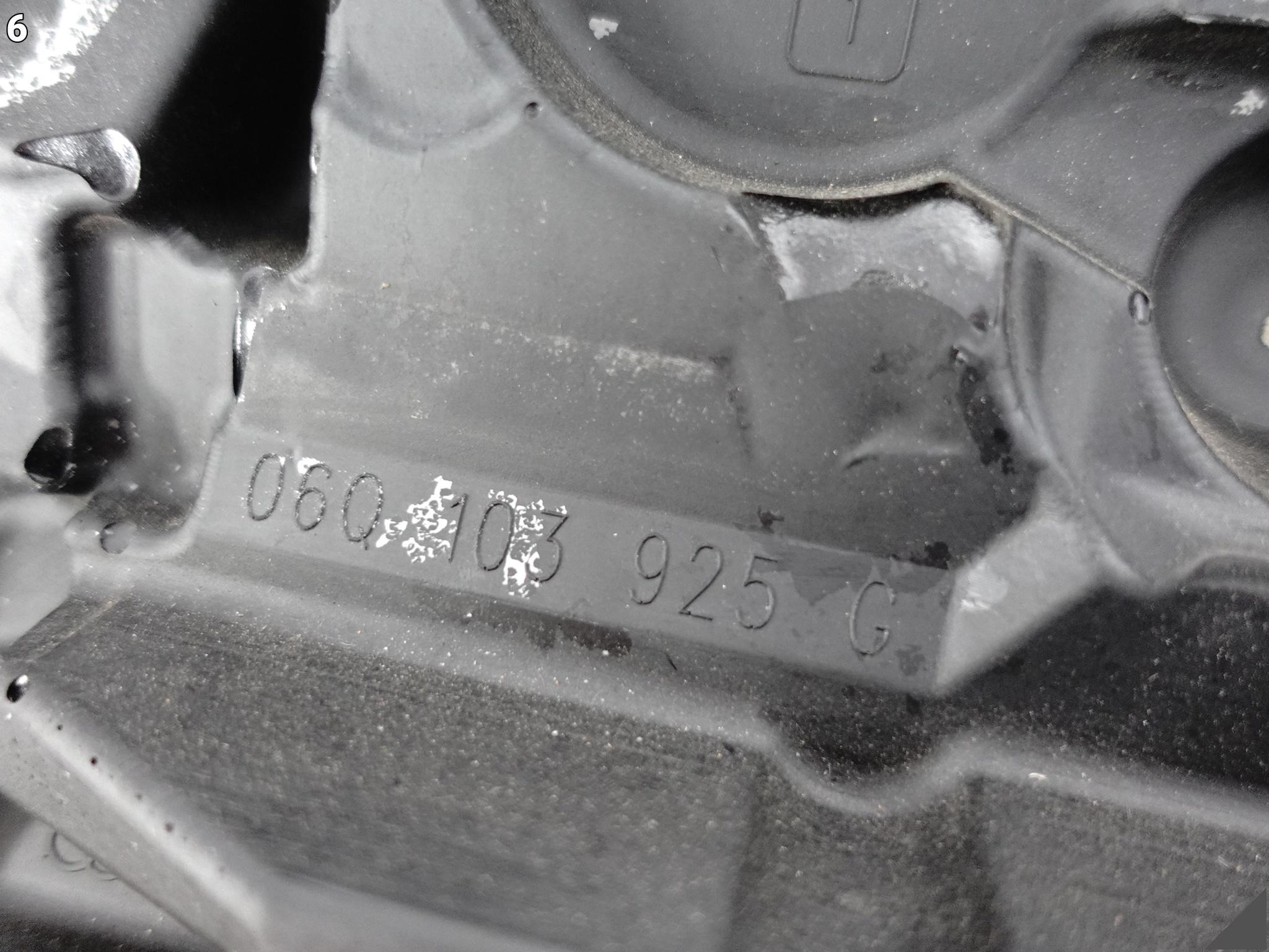AUDI A3 S3 8Y0 Q2 81A OBUDOWA OSŁONA POKRYWA SILNIKA GÓRNA PRZÓD 2.0 TFSI AUDI A3 S3 8Y0 Q2 81A OBUDOWA OSŁONA POKRYWA SILNIKA GÓRNA PRZÓD 2.0 TFSI - obrazek 7