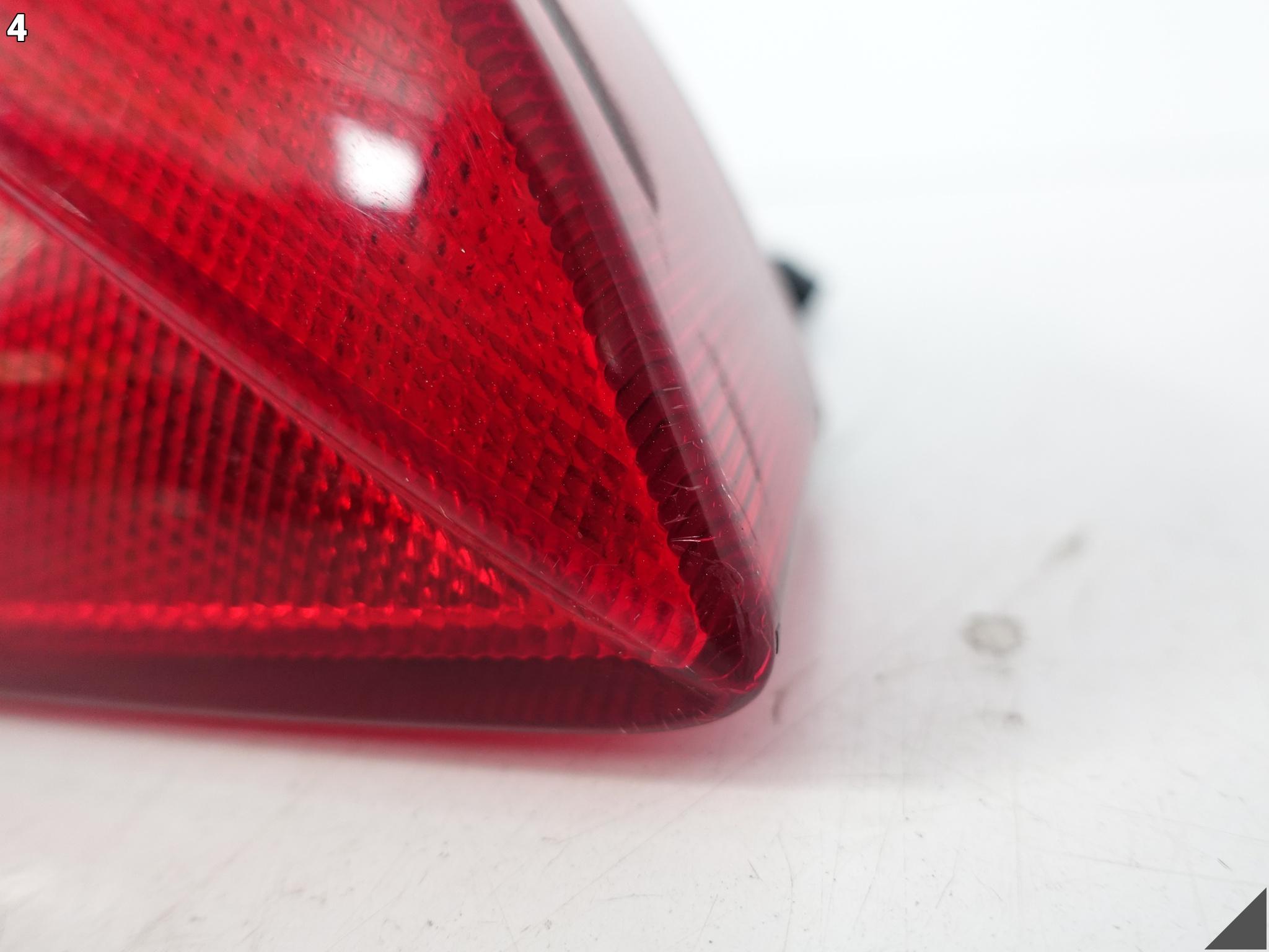 MASERATI GRANTURISMO M145 07-19 LAMPA W KLAPĘ BAGAŻNIKA LEWA TYŁ 231567 MASERATI GRANTURISMO M145 07-19 LAMPA W KLAPĘ BAGAŻNIKA LEWA TYŁ 231567 - obrazek 5