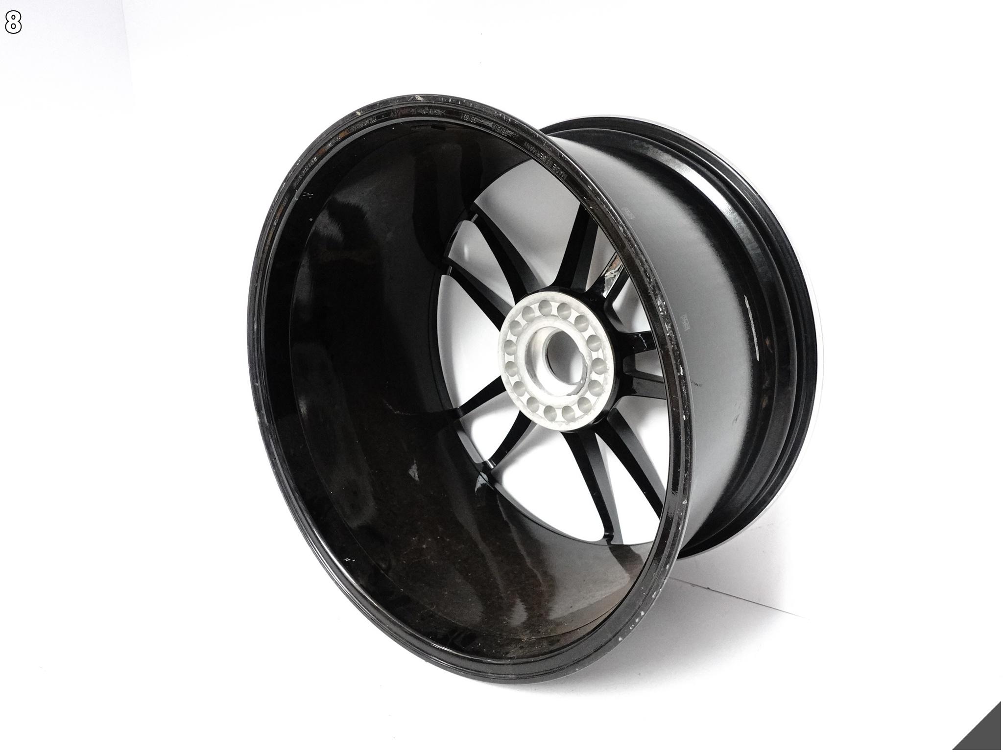 PORSCHE 911 992 TURBO SPORT IV 4 FELGA ALUFELGA 11,5Jx21H2-N ET67 QO1 PORSCHE 911 992 TURBO SPORT IV 4 FELGA ALUFELGA 11,5Jx21H2-N ET67 QO1 - obrazek 9