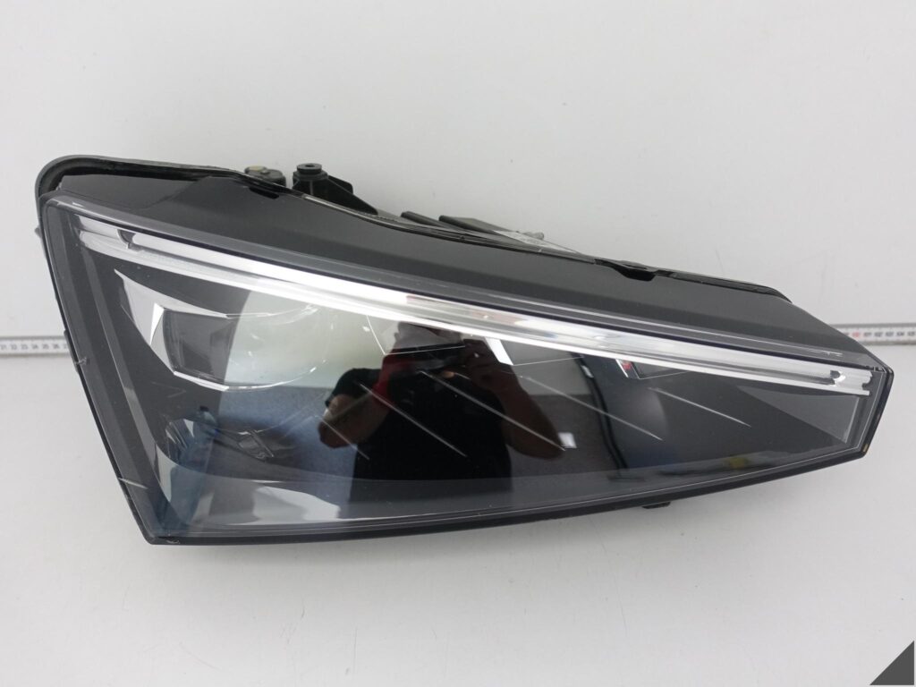 SKODA SCALA 657 19-23 LAMPA CRYSTAL LIGHTING FULL LED PRAWA PRZÓD EU +MODUŁ SKODA SCALA 657 19-23 LAMPA CRYSTAL LIGHTING FULL LED PRAWA PRZÓD EU +MODUŁ