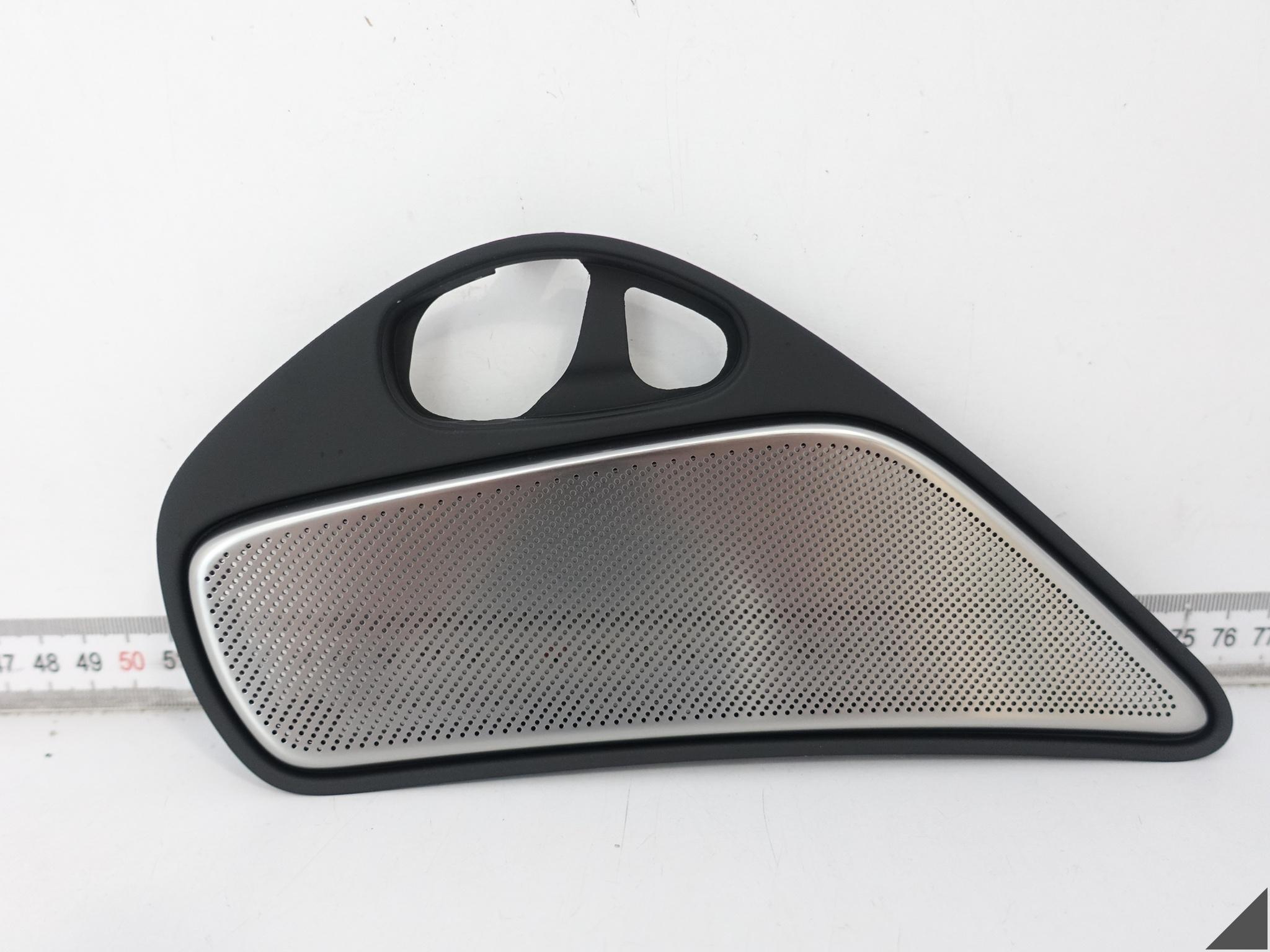 AUDI S8 A8 4H0 D4 09-17 LIFT OSŁONA GŁOŚNIKA PRAWA TYŁ BANG & OLUFSEN 6PS AUDI S8 A8 4H0 D4 09-17 LIFT OSŁONA GŁOŚNIKA PRAWA TYŁ BANG & OLUFSEN 6PS