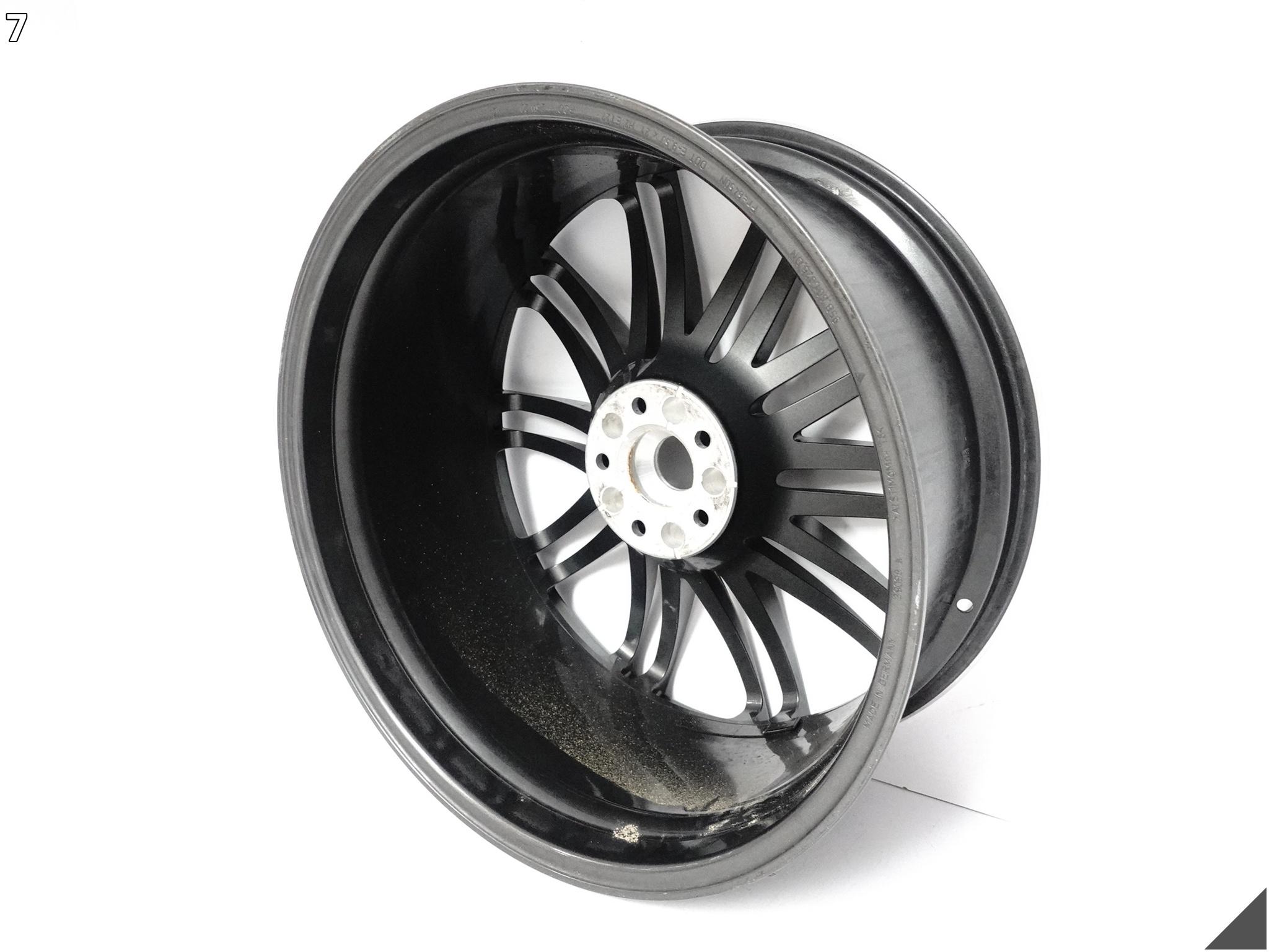 PORSCHE MACAN TURBO IV 95B 14-24 FELGA ALUFELGA 9,5JX21H2 ET27 5X112 OC6 PORSCHE MACAN TURBO IV 95B 14-24 FELGA ALUFELGA 9,5JX21H2 ET27 5X112 OC6 - obrazek 8