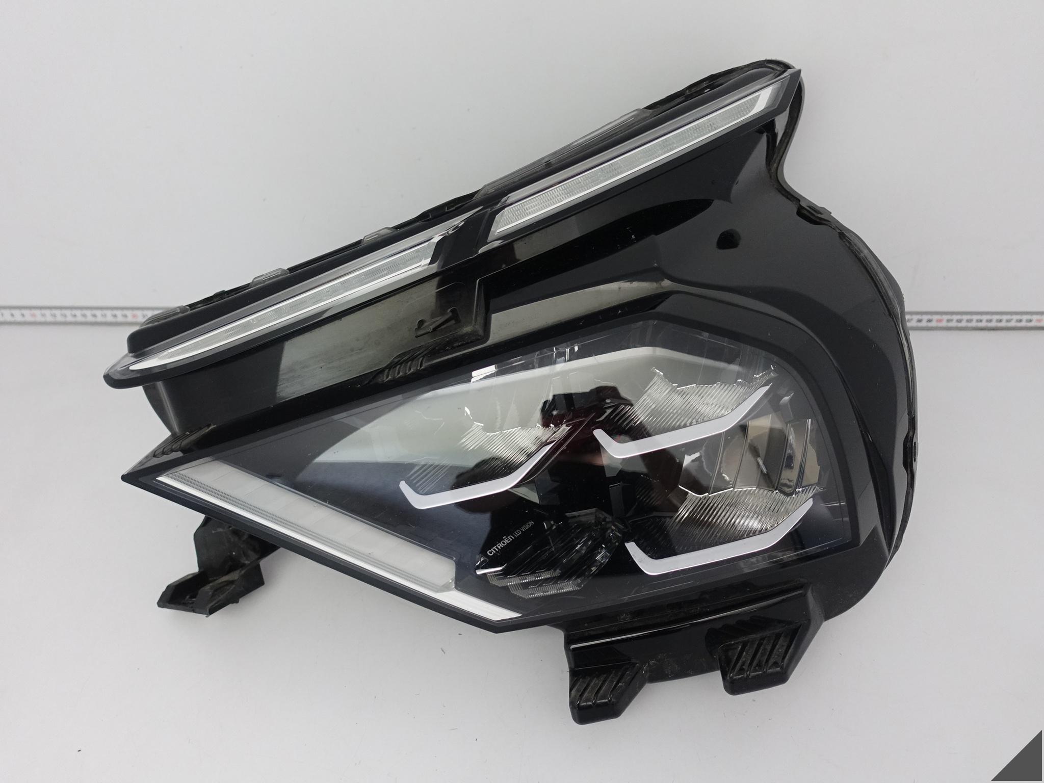 CITROEN C4 III (3 GENERACJA) 20- LAMPA FULL LED VISION LEWA PRZÓD EUROPA CITROEN C4 III (3 GENERACJA) 20- LAMPA FULL LED VISION LEWA PRZÓD EUROPA
