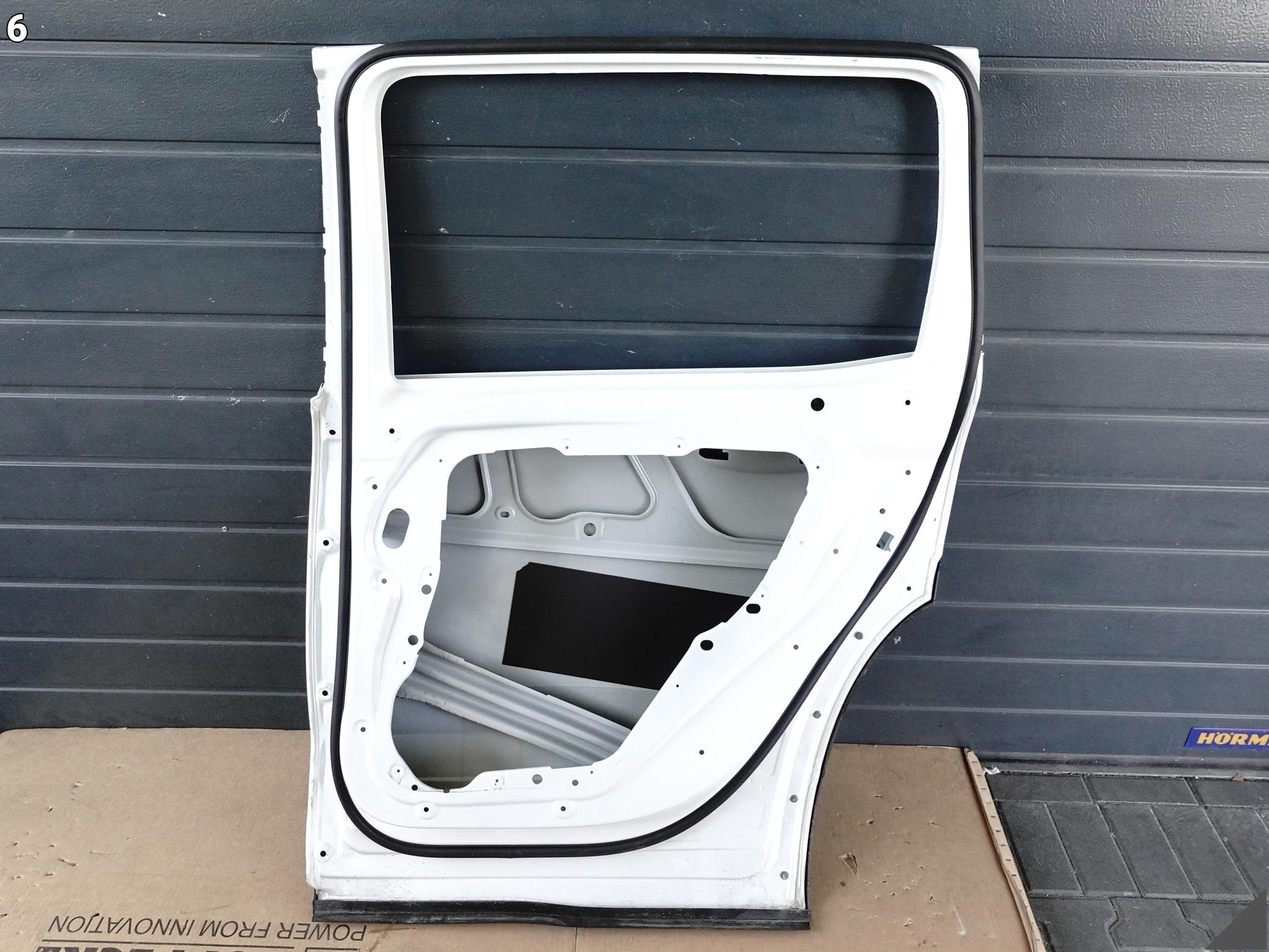 MERCEDES GLB X247 AMG 19-25 LIFT MOPF DRZWI DOOR PRAWE TYŁ + LISTWY MERCEDES GLB X247 AMG 19-25 LIFT MOPF DRZWI DOOR PRAWE TYŁ + LISTWY - obrazek 7