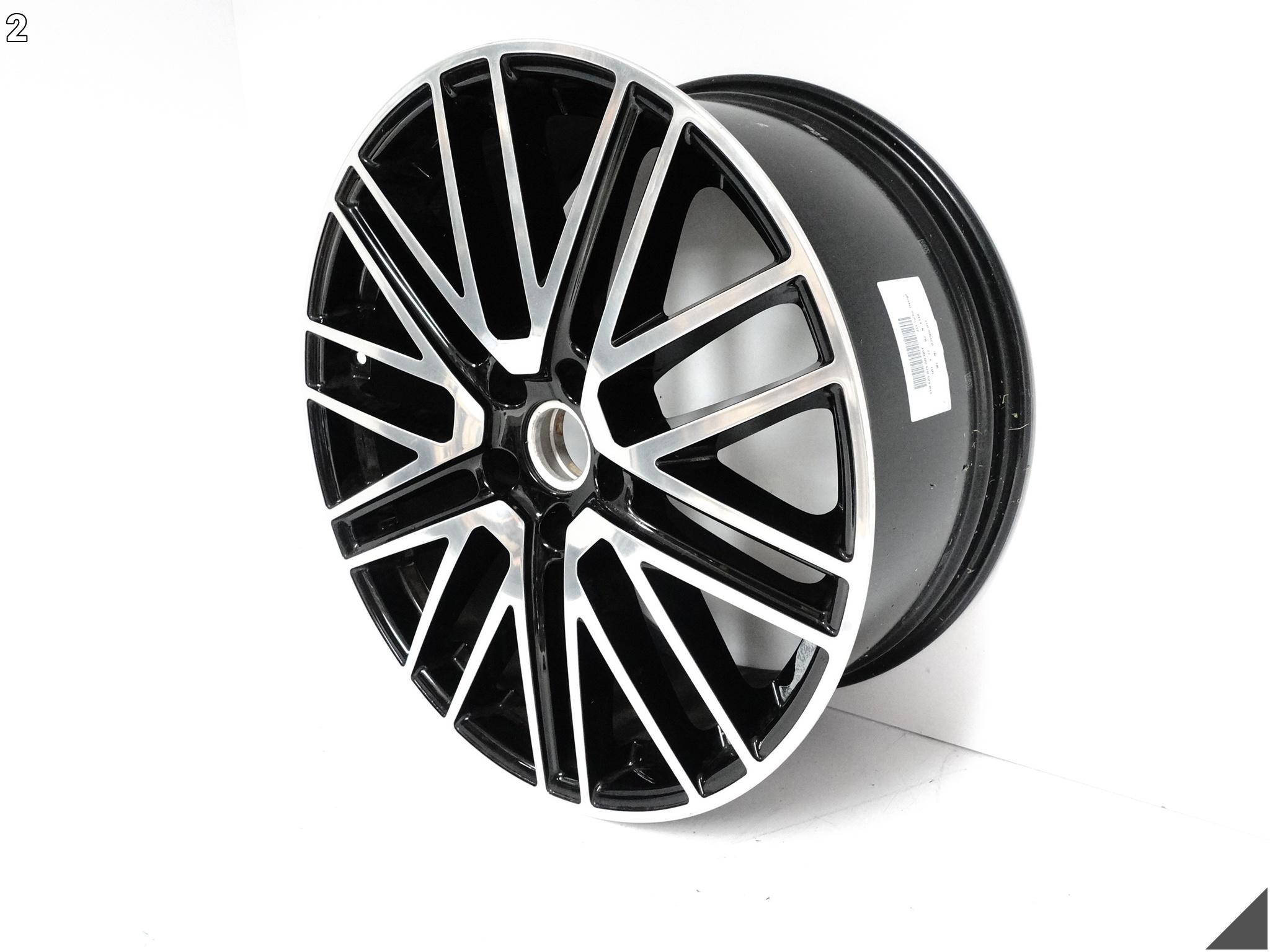 PORSCHE CAYENNE 9Y0 E3 TURBO DESIGN FELGA ALUFELGA 10Jx22 ET48 5×130 QO1 PORSCHE CAYENNE 9Y0 E3 TURBO DESIGN FELGA ALUFELGA 10Jx22 ET48 5x130 QO1 - obrazek 3