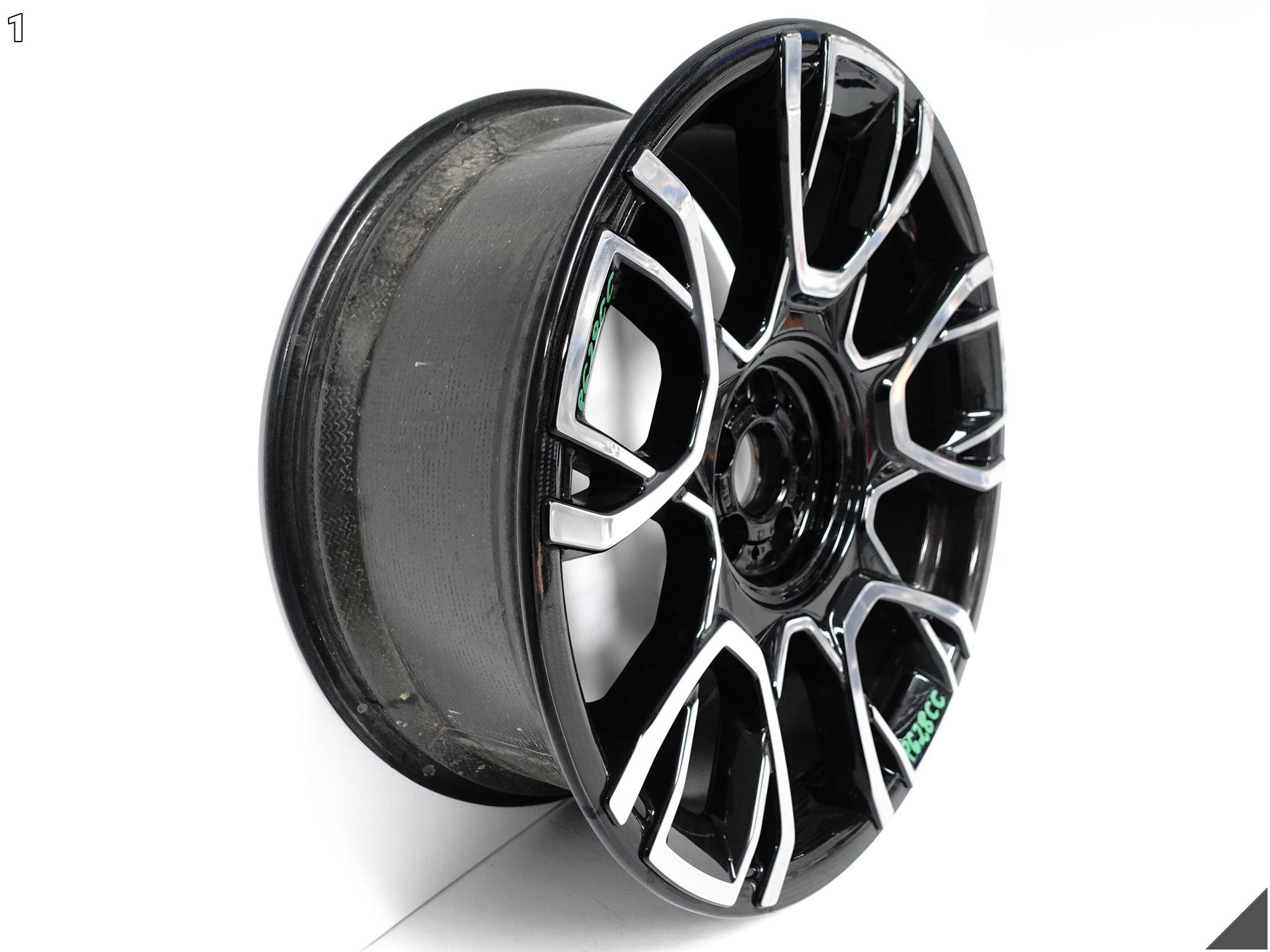 ROLLS ROYCE GHOST II 2 BLACK BADGE 20-24 FELGA PRZÓD 8,5Jx21 ET19 CARBON ROLLS ROYCE GHOST II 2 BLACK BADGE 20-24 FELGA PRZÓD 8,5Jx21 ET19 CARBON - obrazek 2