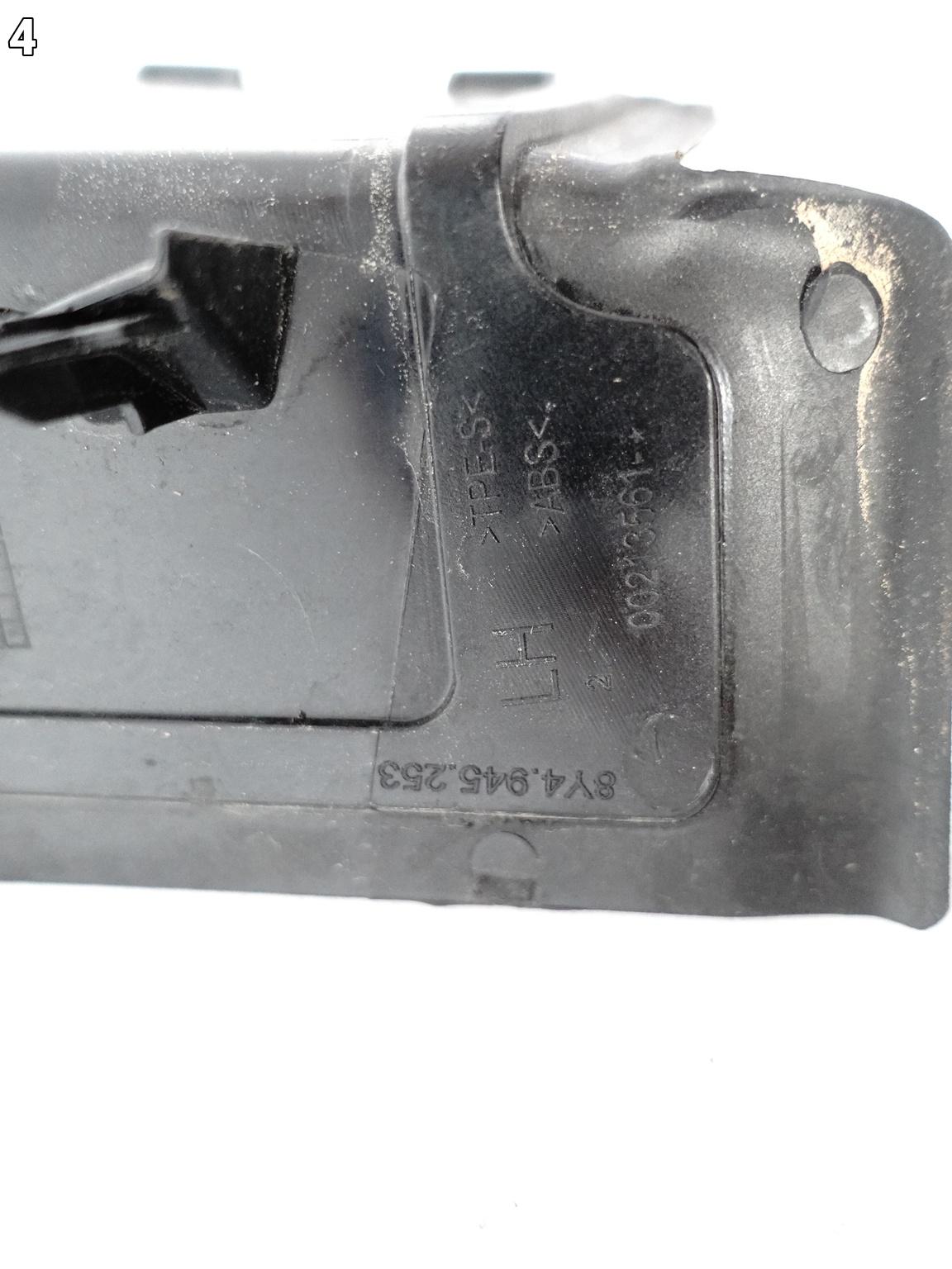AUDI A3 8Y0 20- OSŁONA LISTWA ZAŚLEPKA LAMPY LEWEJ TYŁ 8Y4945253 AUDI A3 8Y0 20- OSŁONA LISTWA ZAŚLEPKA LAMPY LEWEJ TYŁ 8Y4945253 - obrazek 5