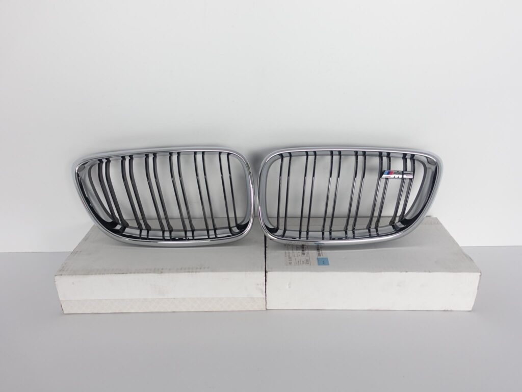 BMW M2 F87 16- GRILL ATRAPA KRATKI NERKI PRAWA + LEWA KOMPLET PRZÓD