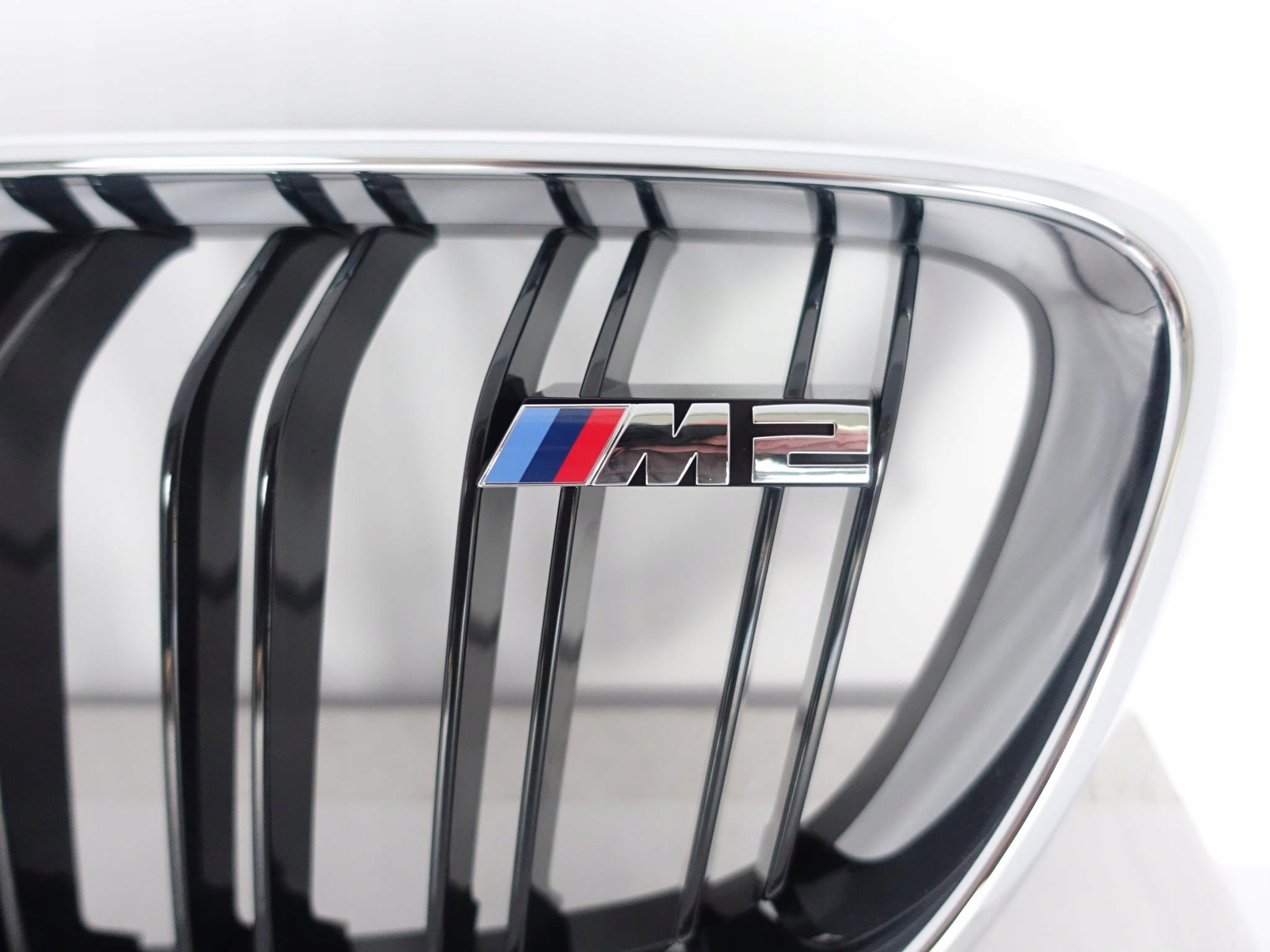 BMW M2 F87 16- GRILL ATRAPA KRATKI NERKI PRAWA + LEWA KOMPLET PRZÓD BMW M2 F87 16- GRILL ATRAPA KRATKI NERKI PRAWA + LEWA KOMPLET PRZÓD - obrazek 5