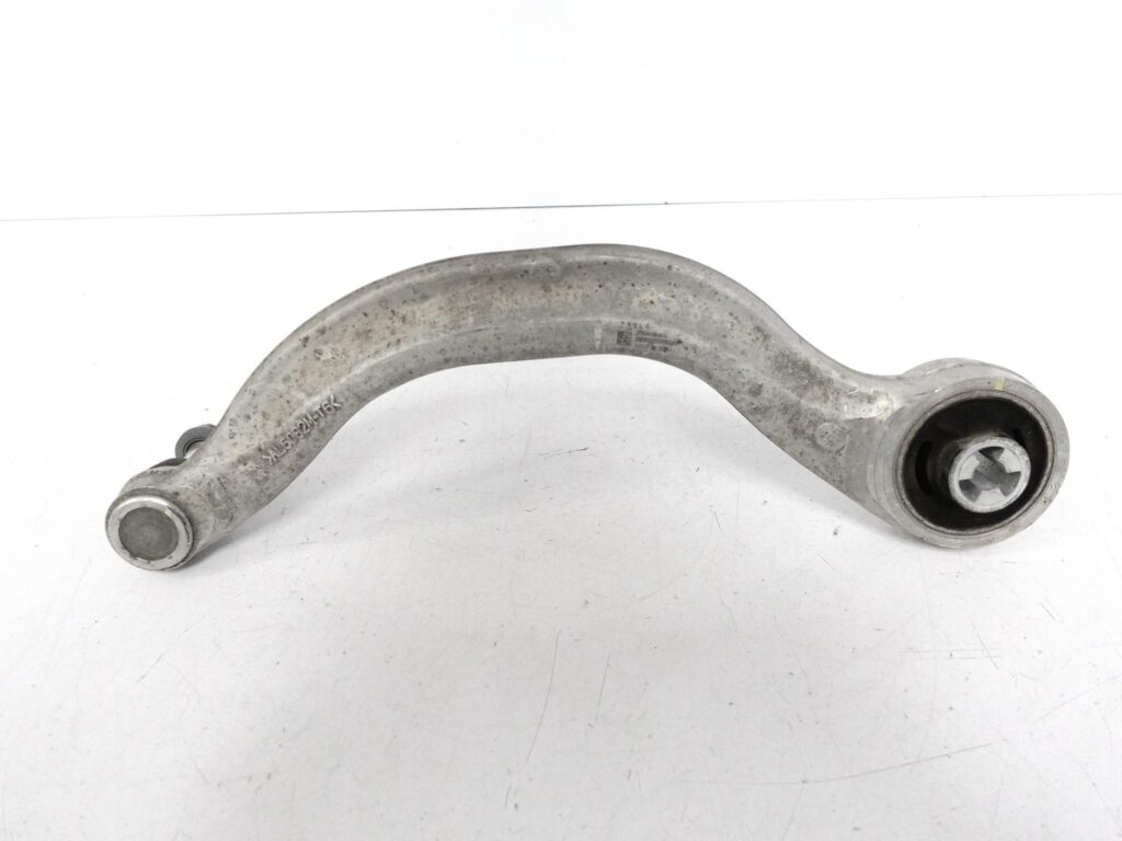 TESLA MODEL Y 3 DOLNY WAHACZ ZAWIESZENIE PRZÓD LEWY 1044354-00-A TESLA MODEL Y 3 DOLNY WAHACZ ZAWIESZENIE PRZÓD LEWY 1044354-00-A