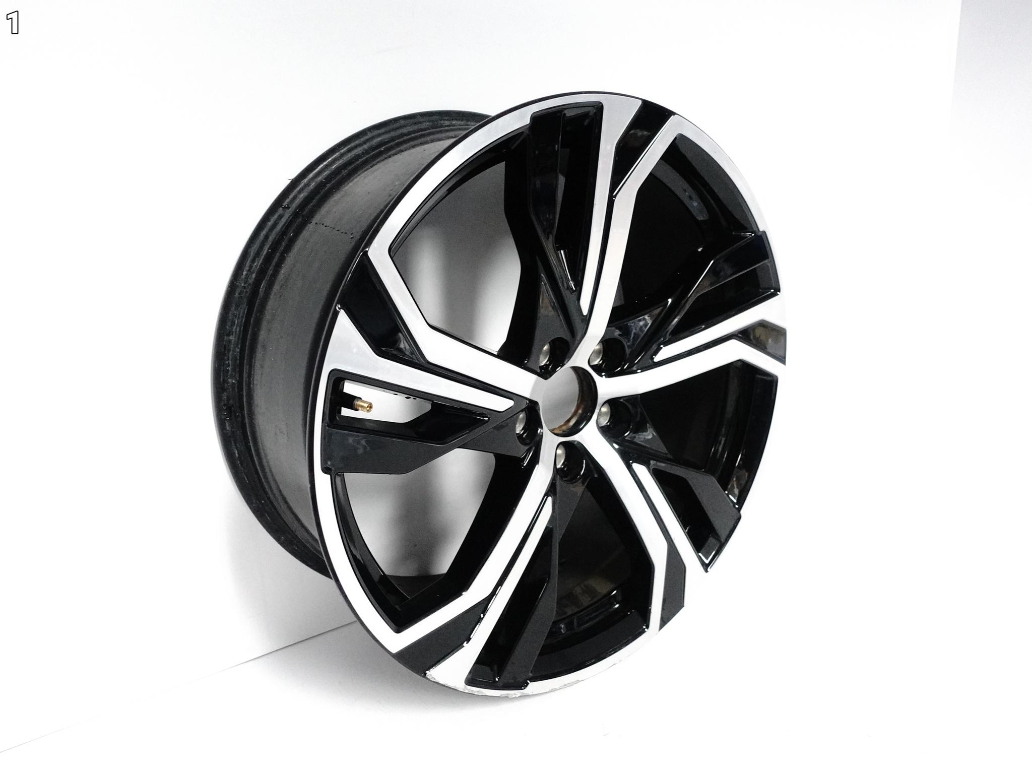 VOLVO V60 II S60 III 19-25 FELGA 8Jx19 ET42 5×108 VOLVO V60 II S60 III 19-25 FELGA 8Jx19 ET42 5x108 - obrazek 2