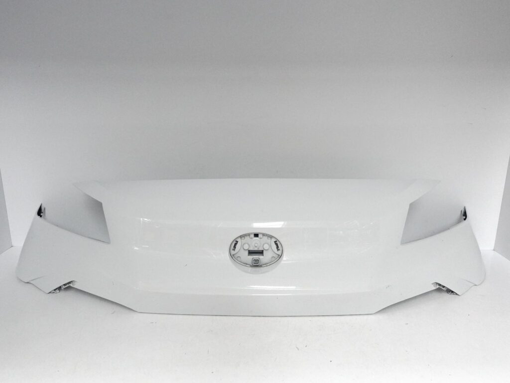 TOYOTA PROACE II 2 LIFT 23- GRILL ATRAPA BLENDA W ZDERZAK PRZÓD