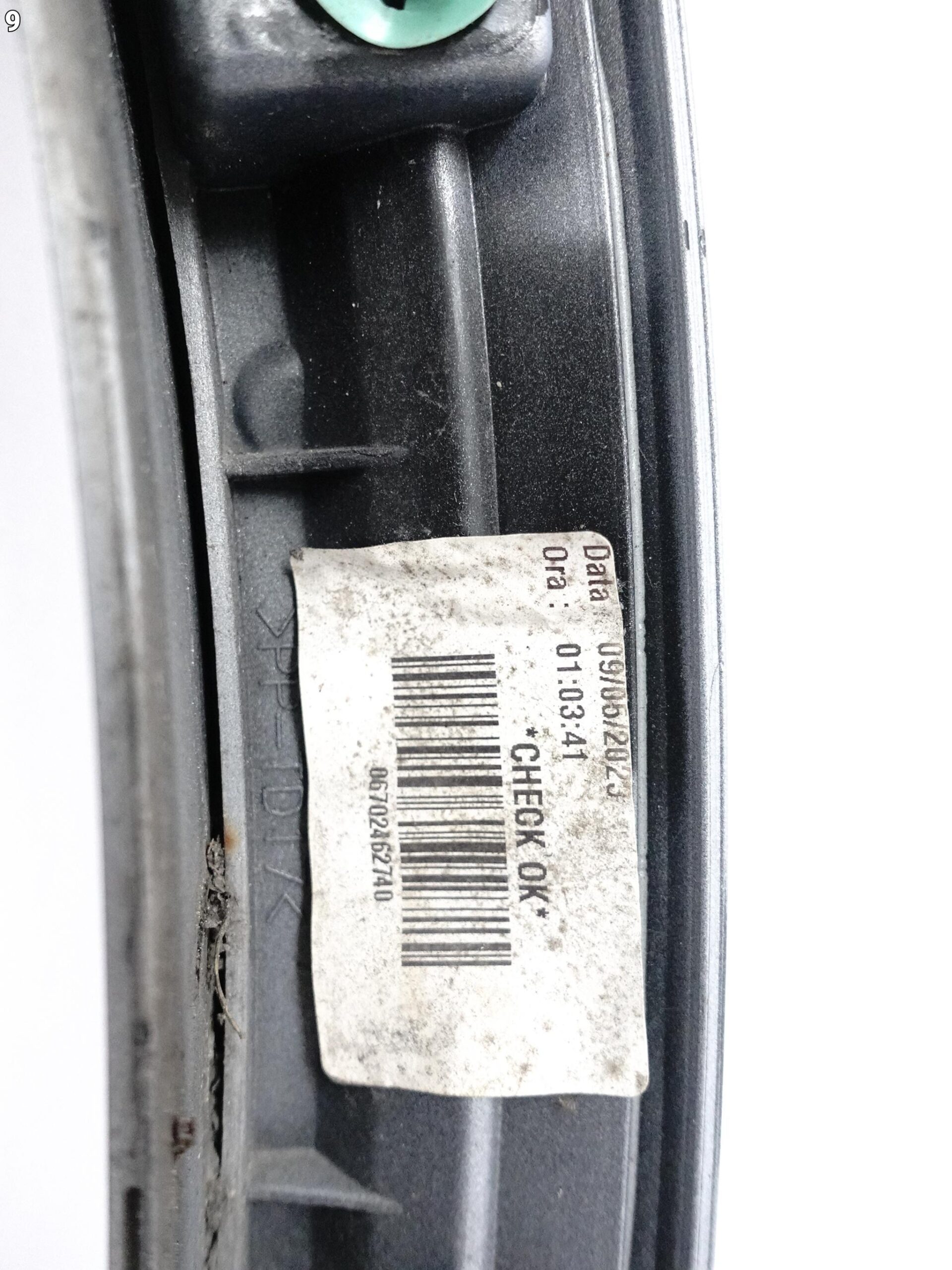 MASERATI GRECALE TROFEO M182 22- LISTWA OSŁONA NAKŁADKA BŁOTNIK PRAWA TYŁ MASERATI GRECALE TROFEO M182 22- LISTWA OSŁONA NAKŁADKA BŁOTNIK PRAWA TYŁ - obrazek 10