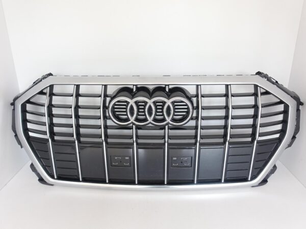 AUDI Q3 II F3 83A S-LINE 18- KRATKA GRILL ATRAPA W ZDERZAK PRZÓD AUDI Q3 II F3 83A S-LINE 18- KRATKA GRILL ATRAPA W ZDERZAK PRZÓD