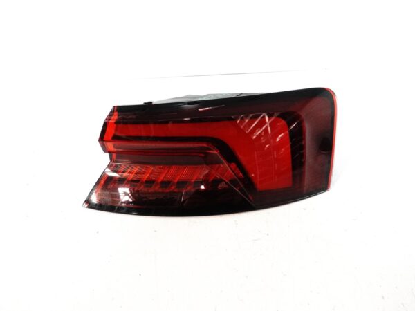 AUDI A5 S5 8W6 F5 B9 SPORTBACK 16-19 LAMPA LED PRAWA TYŁ W BŁOTNIK EUROPA