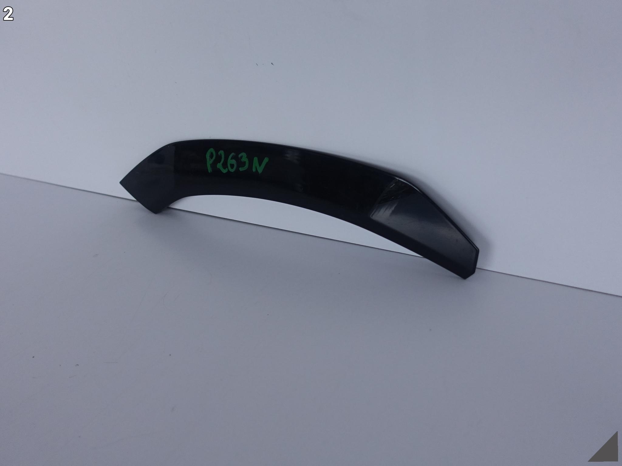 LAMBORGHINI URUS 4ML NAKŁADKA LISTWA NA DRZWI PRAWA TYŁ 4ML854820 LAMBORGHINI URUS 4ML NAKŁADKA LISTWA NA DRZWI PRAWA TYŁ 4ML854820 - obrazek 3
