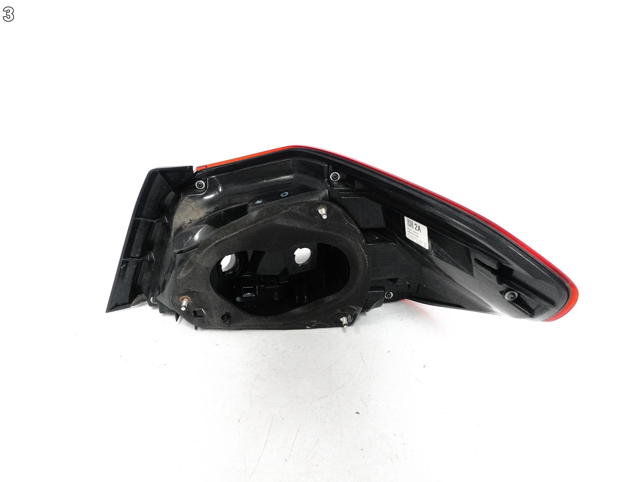 SUBARU IMPREZA WRX STI 2.5 14-21 LAMPA LED W BŁOTNIK LEWA TYŁ EUROPA SUBARU IMPREZA WRX STI 2.5 14-21 LAMPA LED W BŁOTNIK LEWA TYŁ EUROPA - obrazek 4