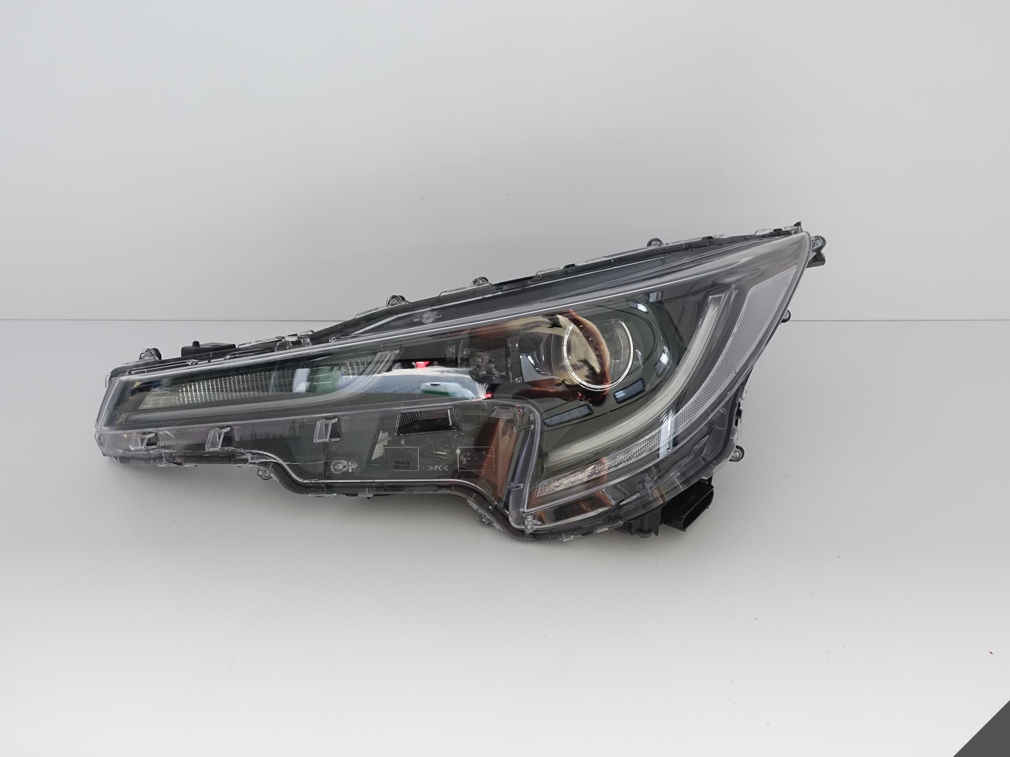 TOYOTA COROLLA E21 XII 18- LAMPA+MODUŁY FULL LED TOYOTA COROLLA E21 XII 18- LAMPA+MODUŁY FULL LED