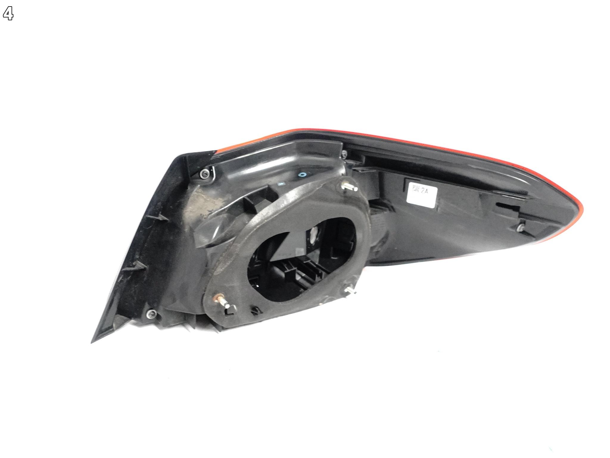 SUBARU IMPREZA WRX STI 2.5 14-21 LAMPA LED W BŁOTNIK LEWA TYŁ EUROPA SUBARU IMPREZA WRX STI 2.5 14-21 LAMPA LED W BŁOTNIK LEWA TYŁ EUROPA - obrazek 5