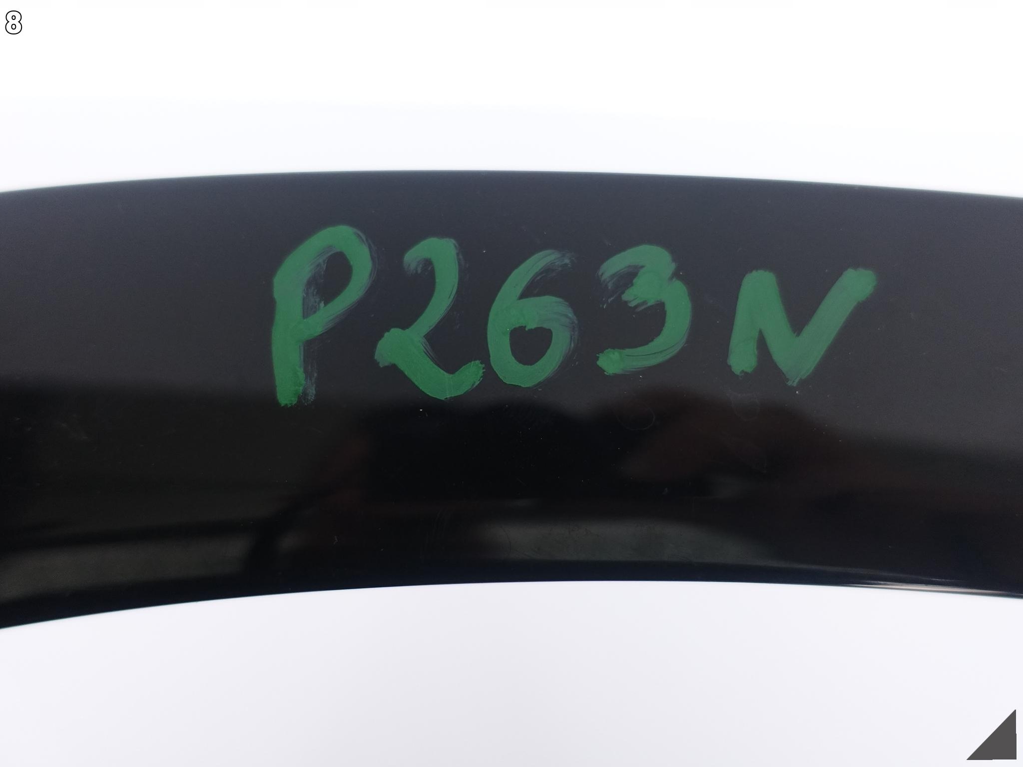 LAMBORGHINI URUS 4ML NAKŁADKA LISTWA NA DRZWI PRAWA TYŁ 4ML854820 LAMBORGHINI URUS 4ML NAKŁADKA LISTWA NA DRZWI PRAWA TYŁ 4ML854820 - obrazek 9