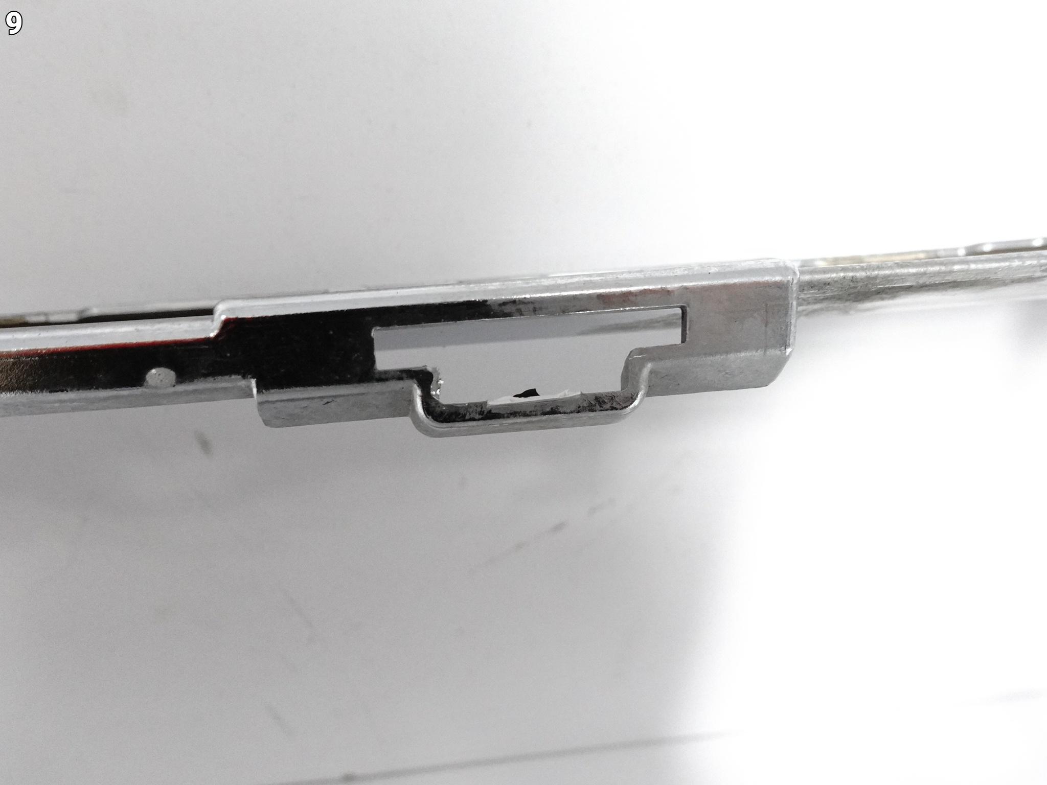 FORD MUSTANG V 5 LIFT S197 12-14 RAMKA CHROM GRILL ATRAPA W ZDERZAK PRZÓD FORD MUSTANG V 5 LIFT S197 12-14 RAMKA CHROM GRILL ATRAPA W ZDERZAK PRZÓD - obrazek 10