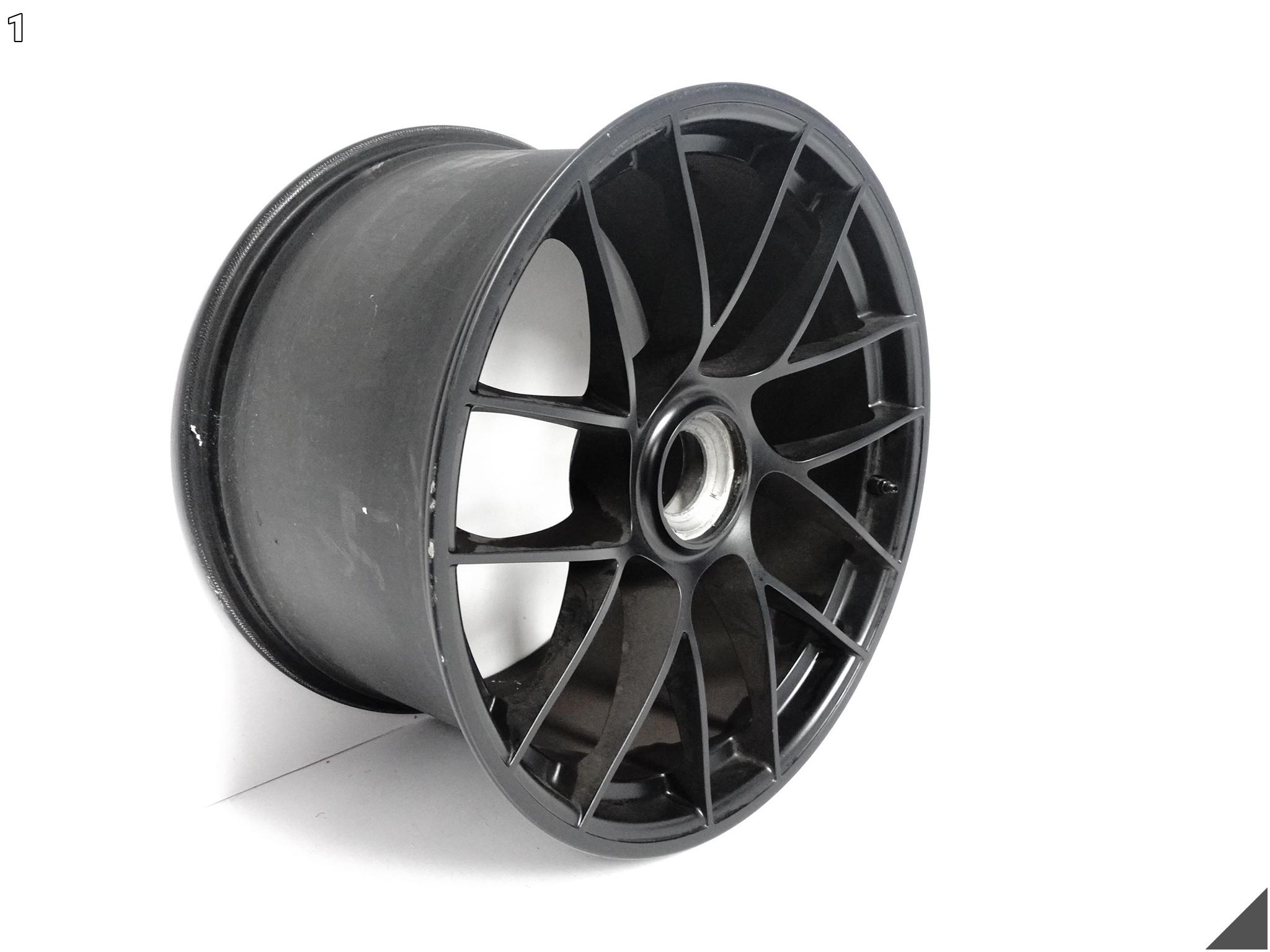 PORSCHE 911 991 GTS TURBO SPORT III FELGA ALUFELGA 12Jx20 ET63 99136277101 PORSCHE 911 991 GTS TURBO SPORT III FELGA ALUFELGA 12Jx20 ET63 99136277101 - obrazek 2