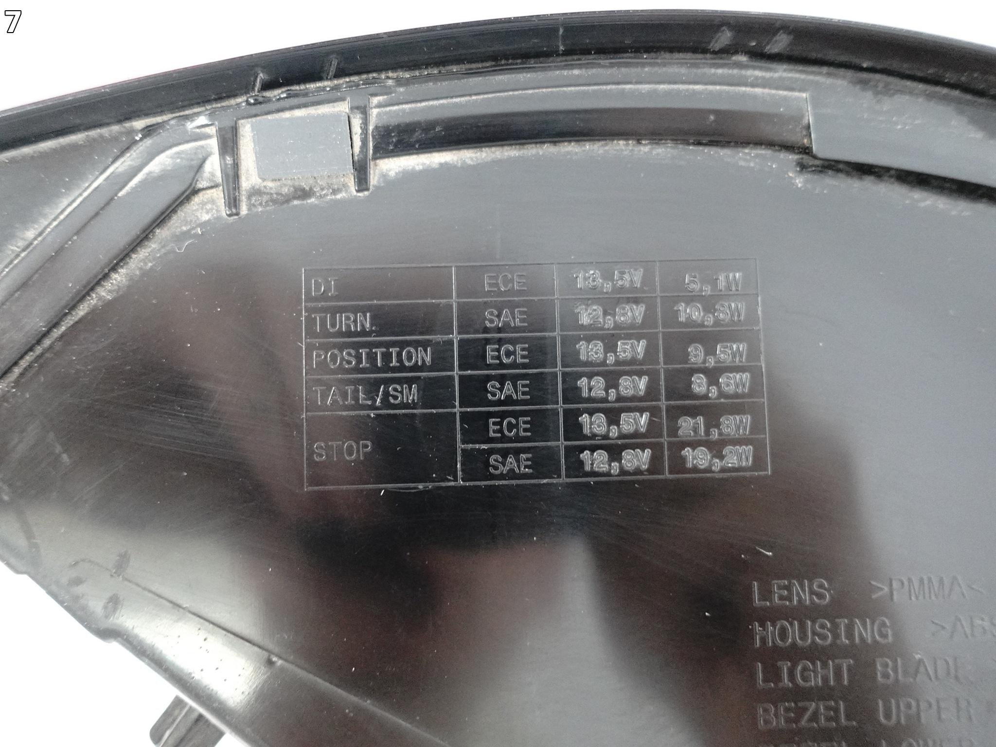 RANGE ROVER SPORT III 3 L461 22- LAMPA LED LEWA W BŁOTNIK TYŁ EUROPA RANGE ROVER SPORT III 3 L461 22- LAMPA LED LEWA W BŁOTNIK TYŁ EUROPA - obrazek 8